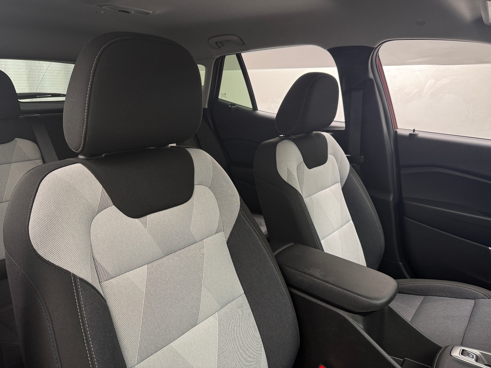 Thumbnail: 2025 Chevrolet Trax - 2