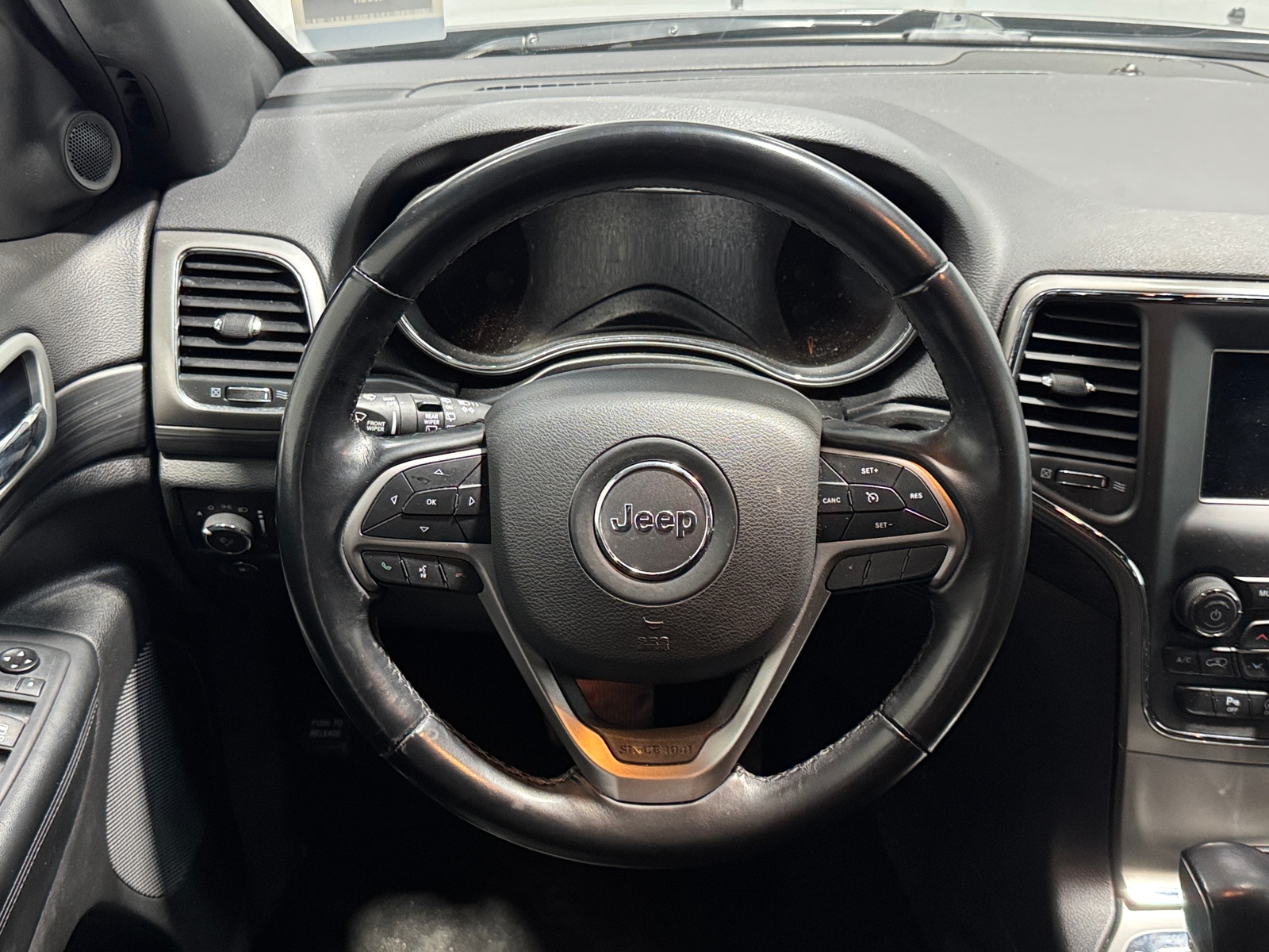 Thumbnail: 2021 Jeep Grand Cherokee - 5