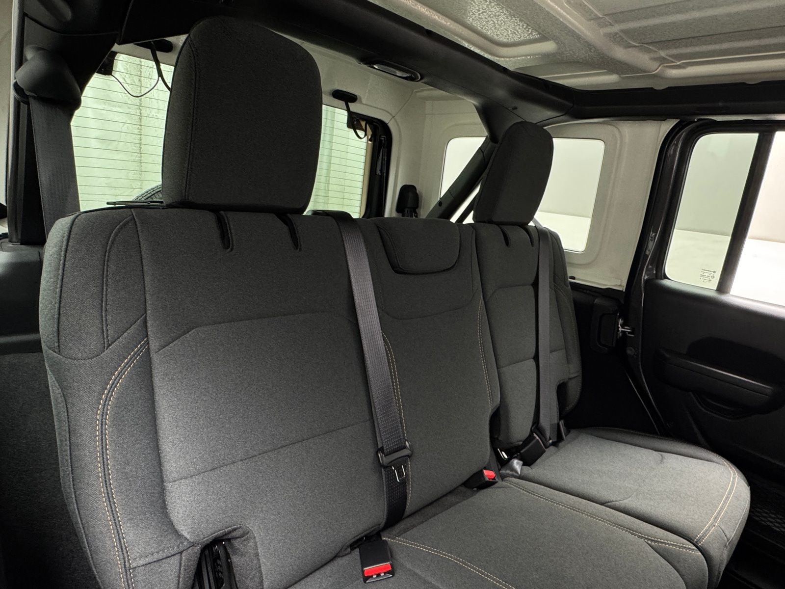 Thumbnail: 2025 Jeep Wrangler - 6