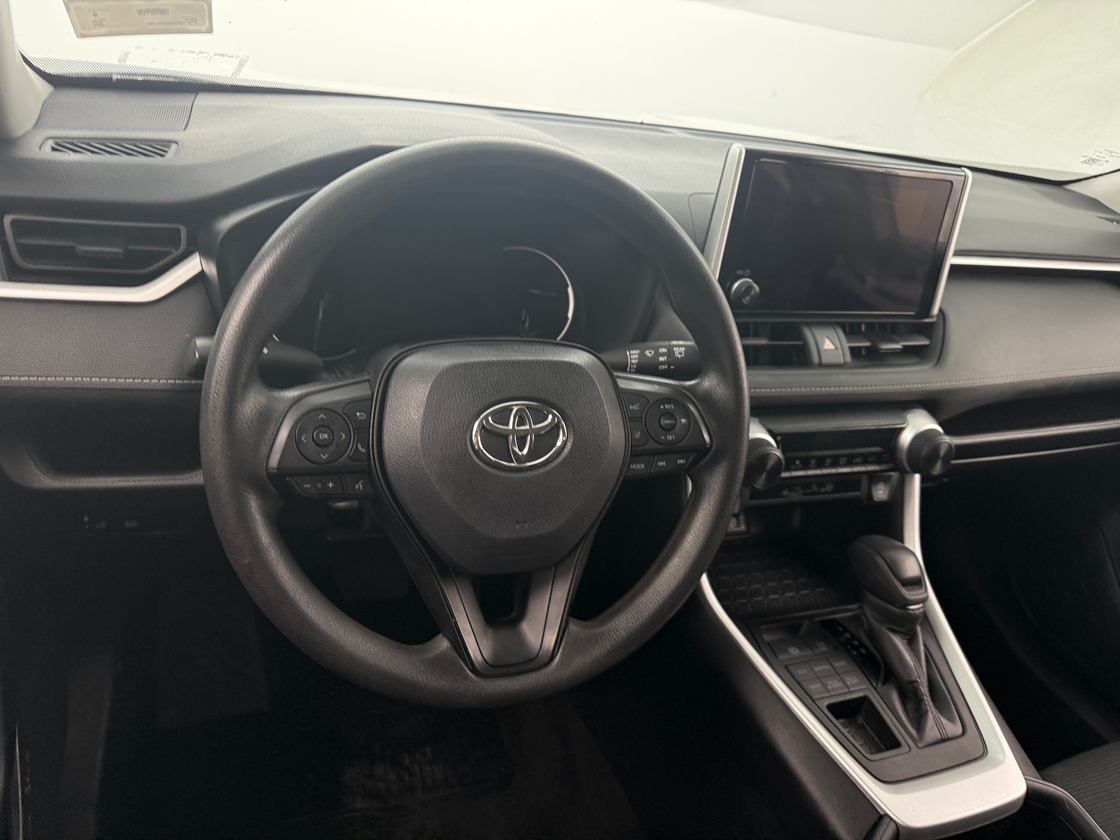 Thumbnail: 2024 Toyota RAV4 - 5