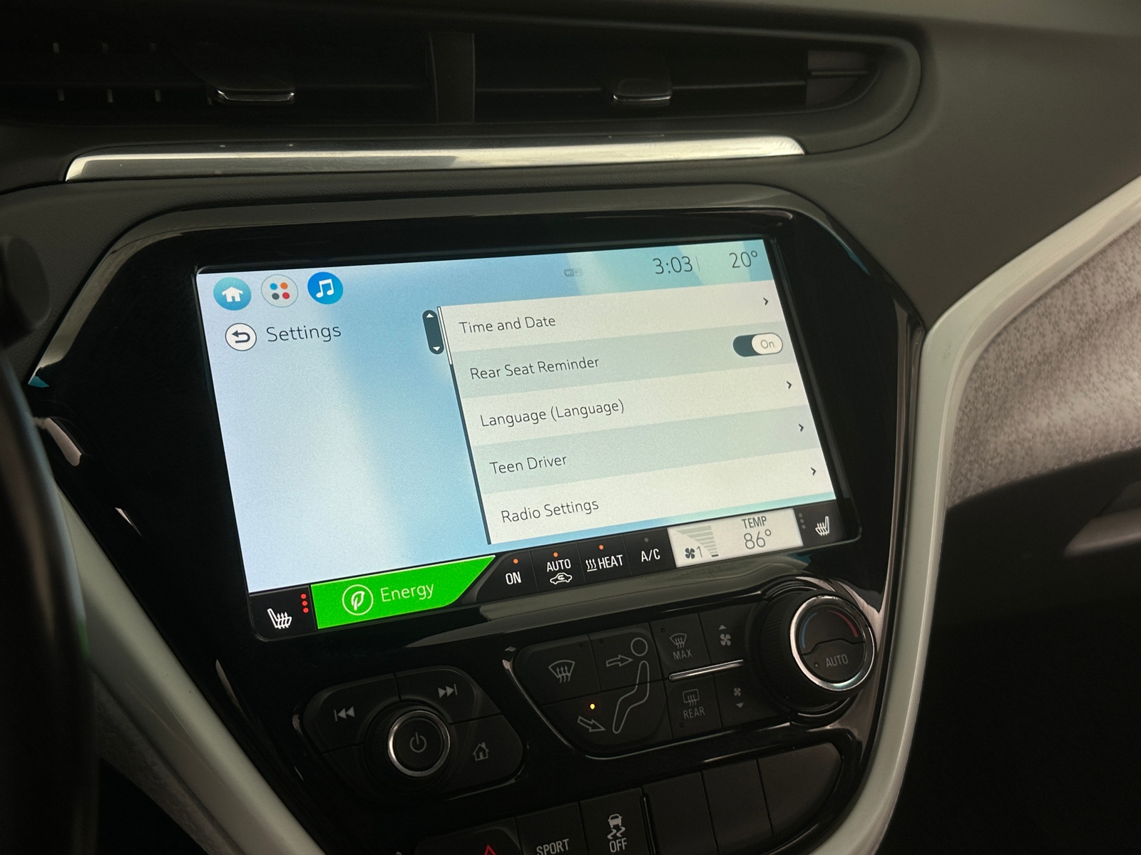 Thumbnail: 2021 Chevrolet Bolt EV - 4