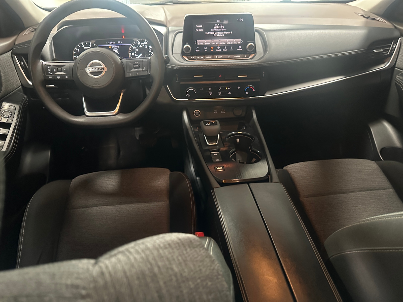 Thumbnail: 2021 Nissan Rogue - 3