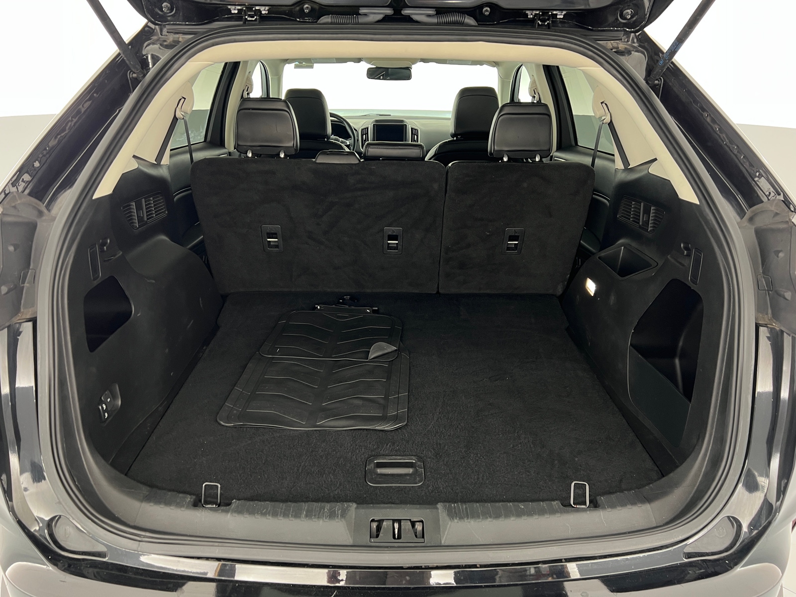 Thumbnail: 2024 Ford Edge - 6