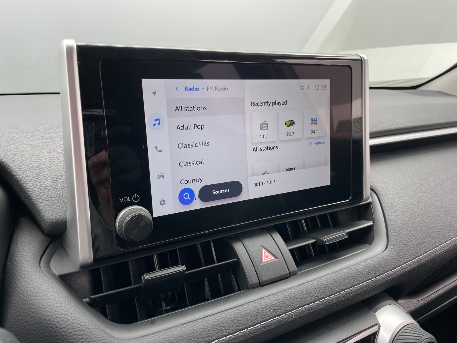 Thumbnail: 2025 Toyota RAV4 - 4