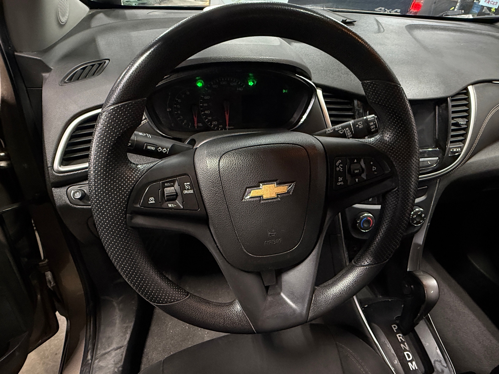 Thumbnail: 2018 Chevrolet Trax - 5