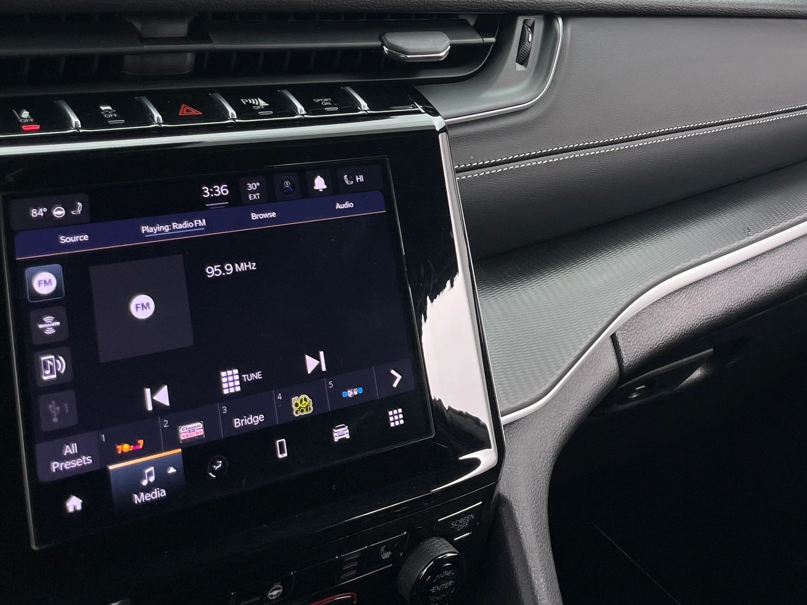 Thumbnail: 2025 Jeep Grand Cherokee - 4