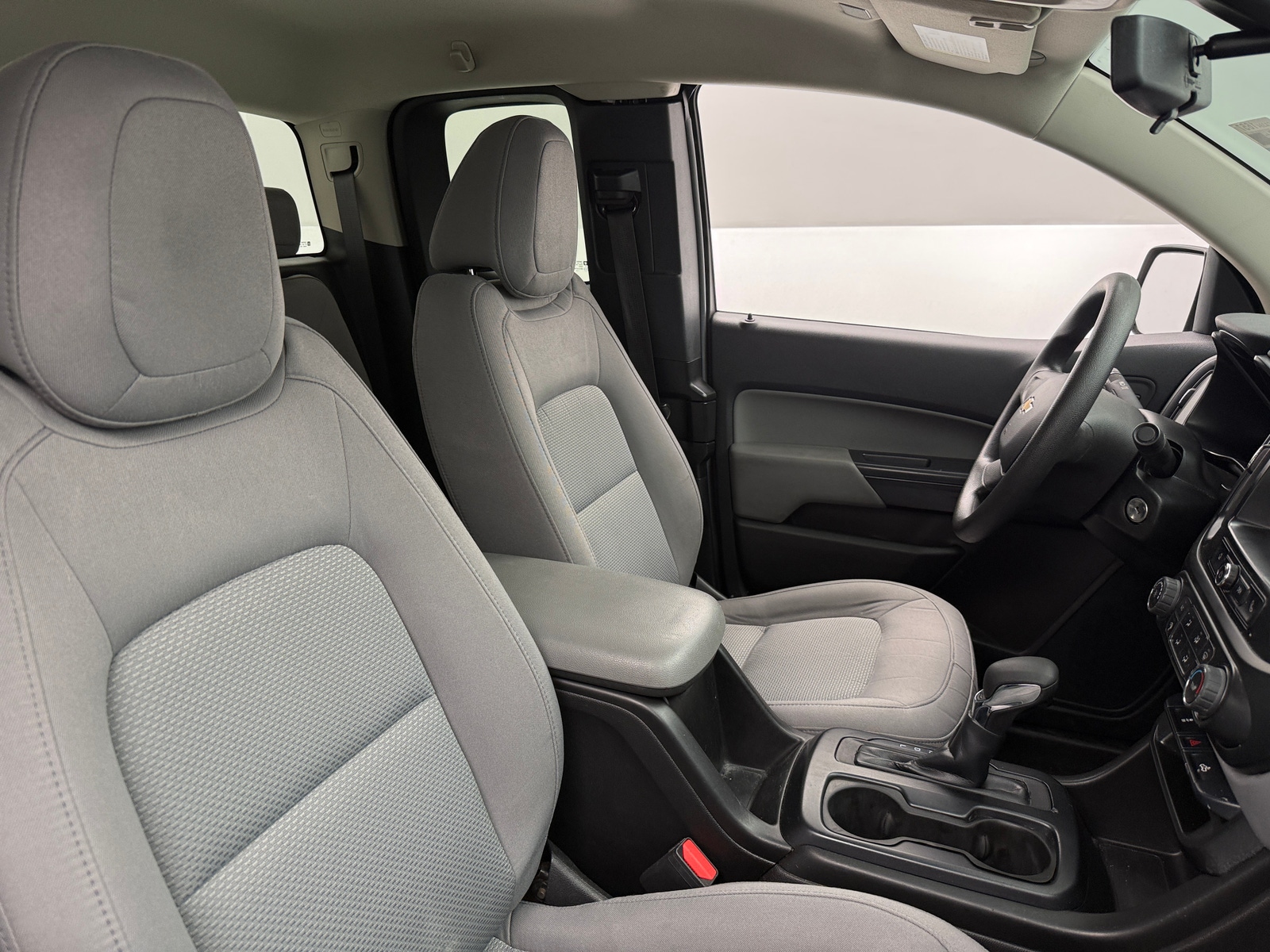 Thumbnail: 2022 Chevrolet Colorado - 2