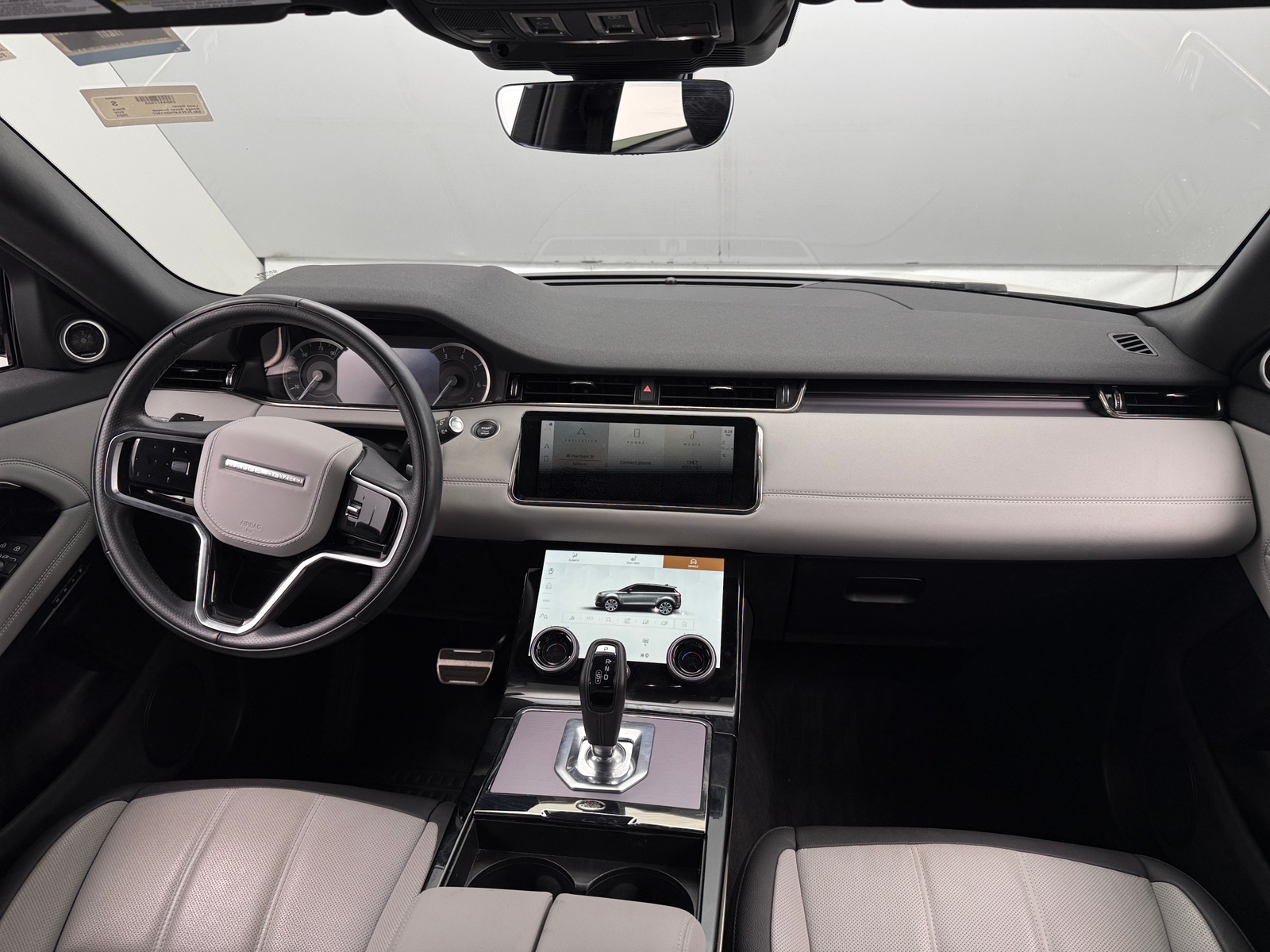 Thumbnail: 2023 Land Rover Range Rover Evoque - 2