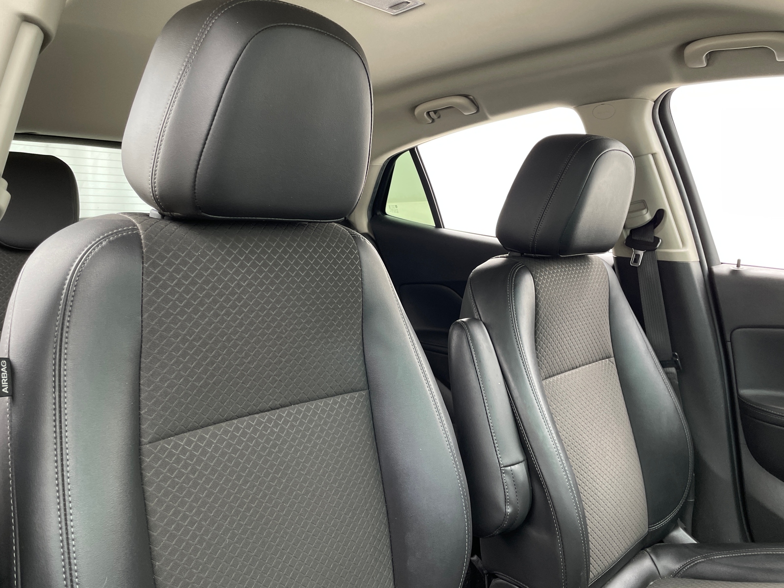 Thumbnail: 2019 Buick Encore - 2