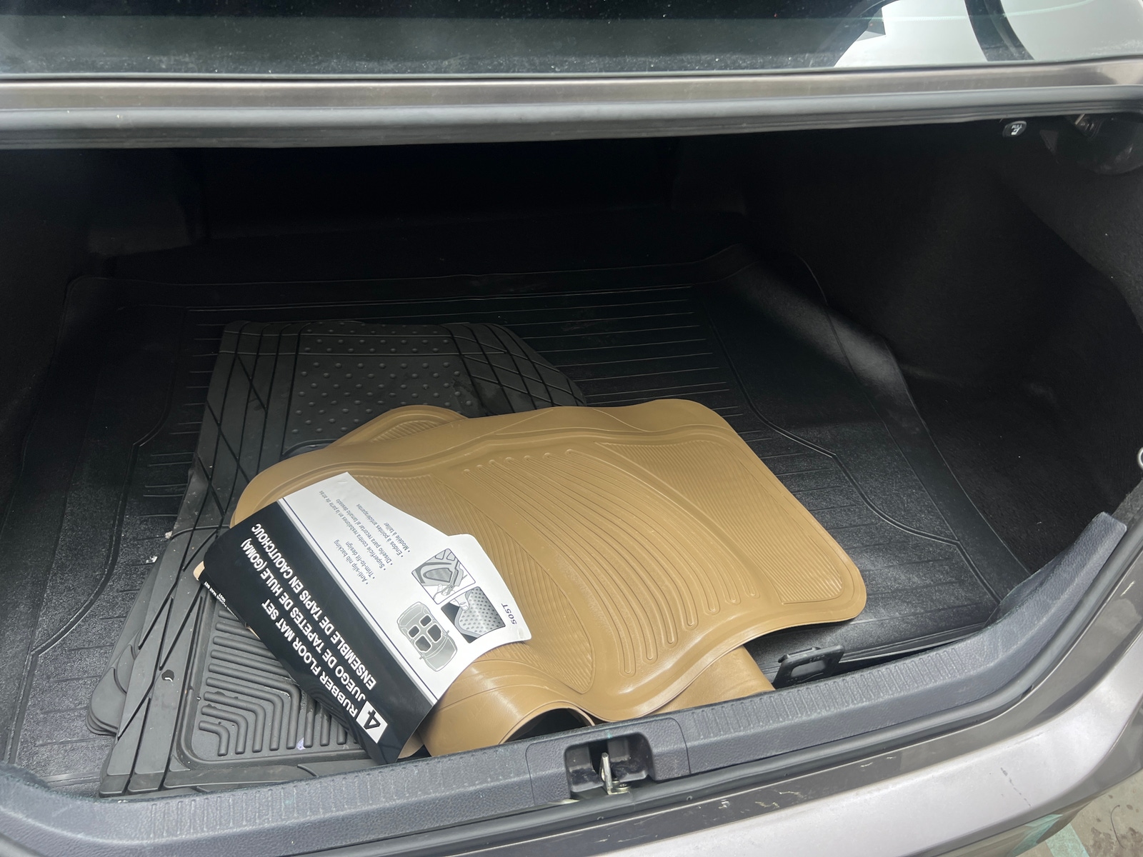 Thumbnail: 2023 Toyota Camry - 7