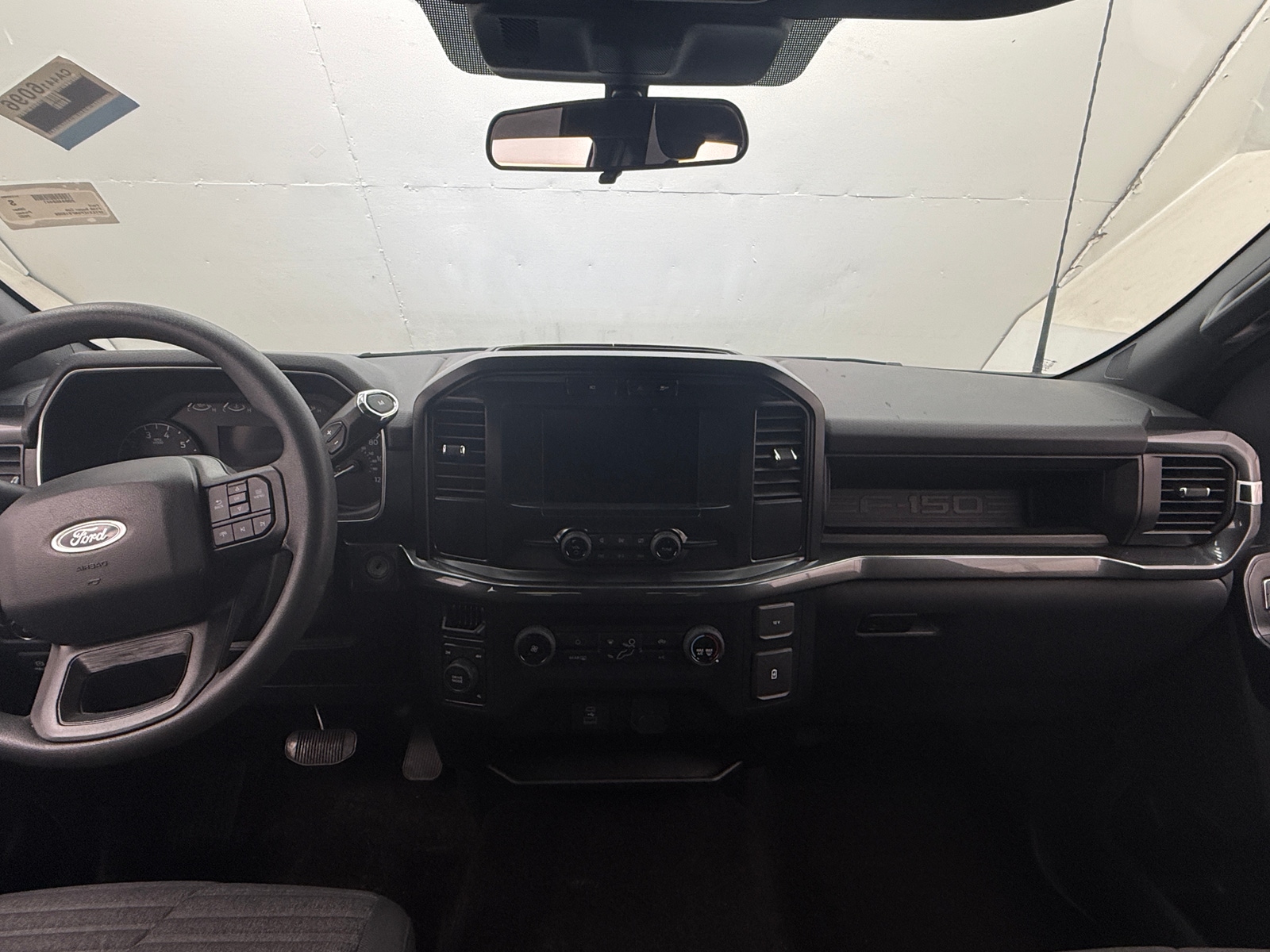 Thumbnail: 2022 Ford Econoline - 3