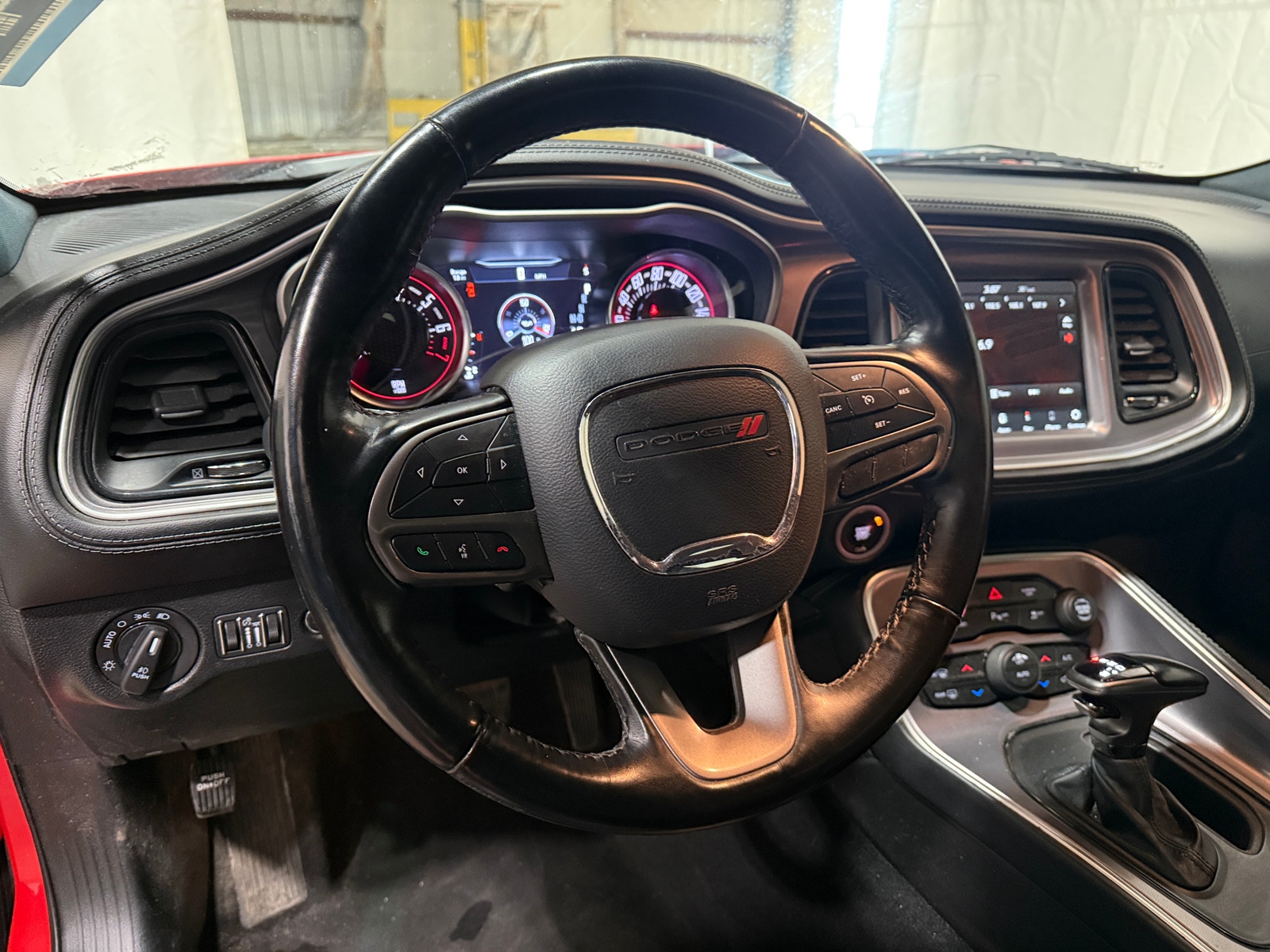 Thumbnail: 2022 Dodge Challenger - 3