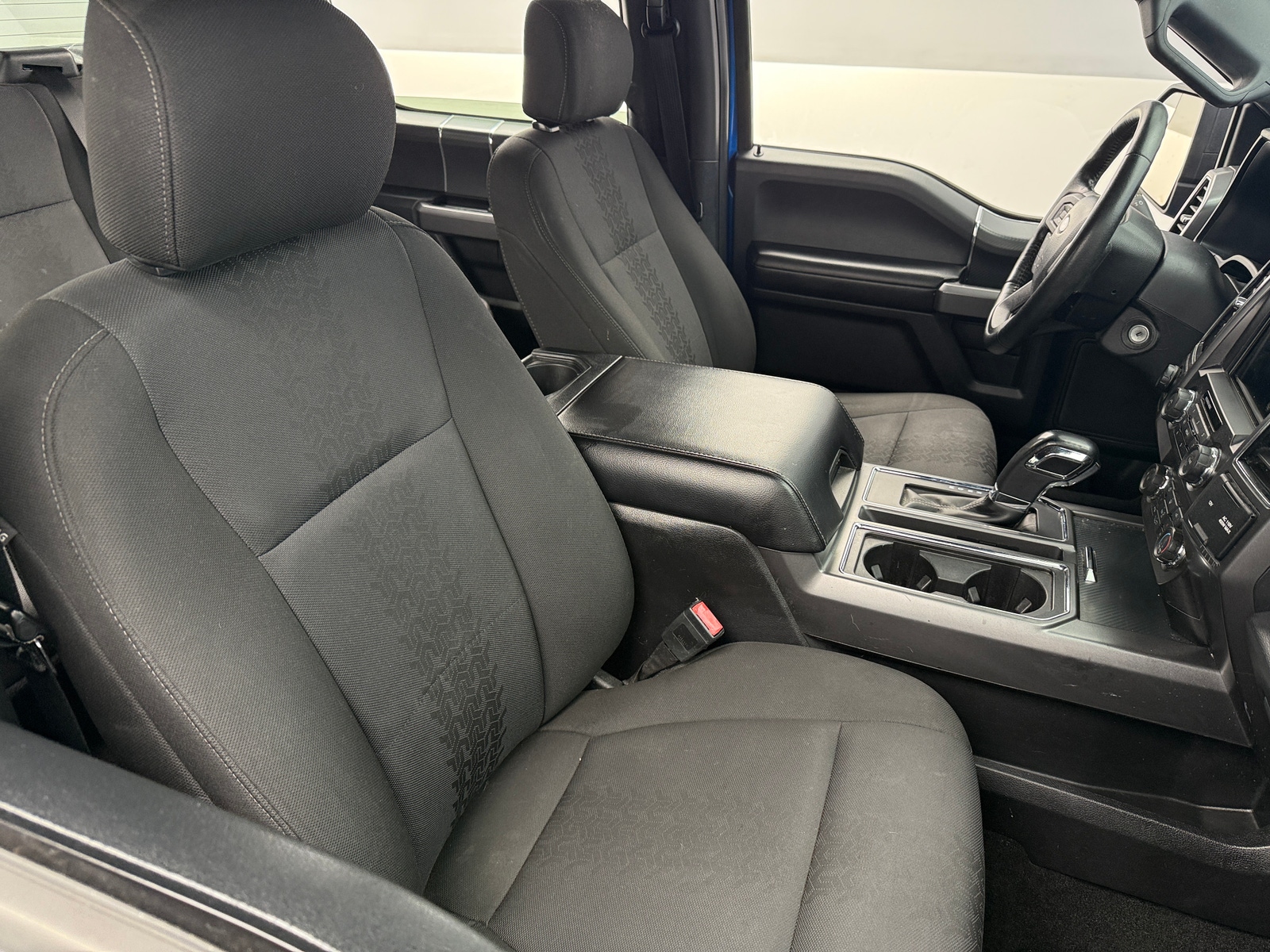 Thumbnail: 2019 Ford Econoline - 2