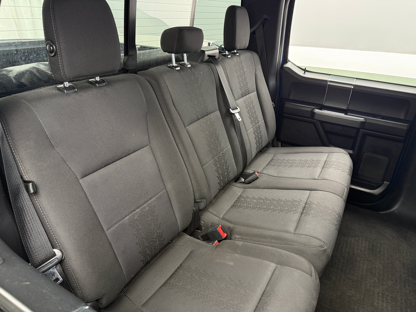 Thumbnail: 2019 Ford Econoline - 6