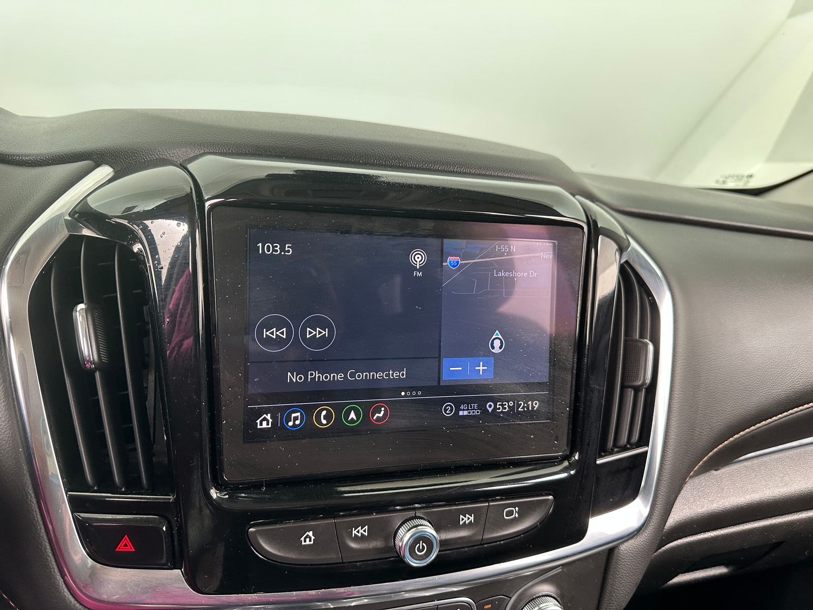 Thumbnail: 2021 Chevrolet Traverse - 3