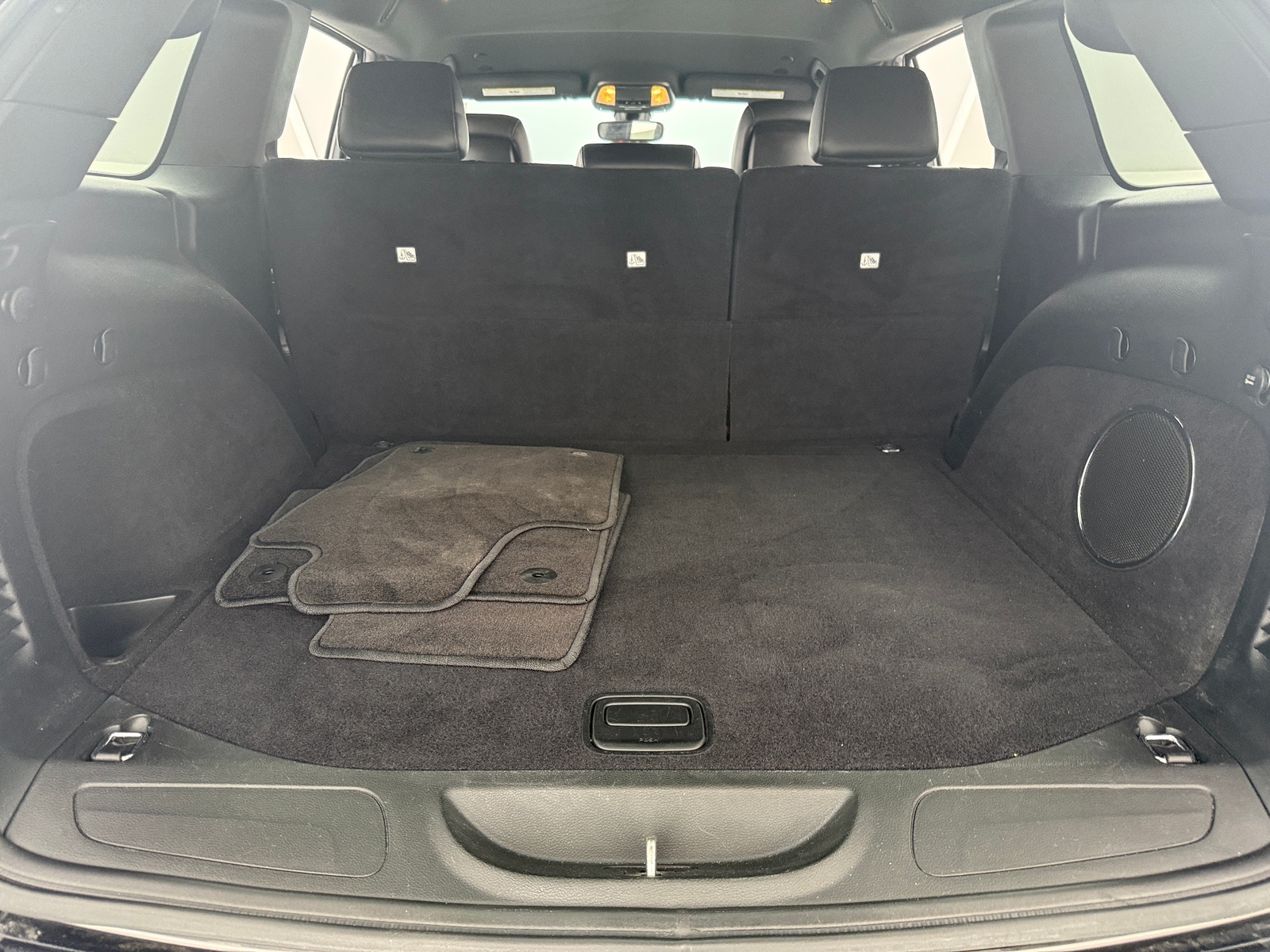 Thumbnail: 2018 Jeep Grand Cherokee - 6