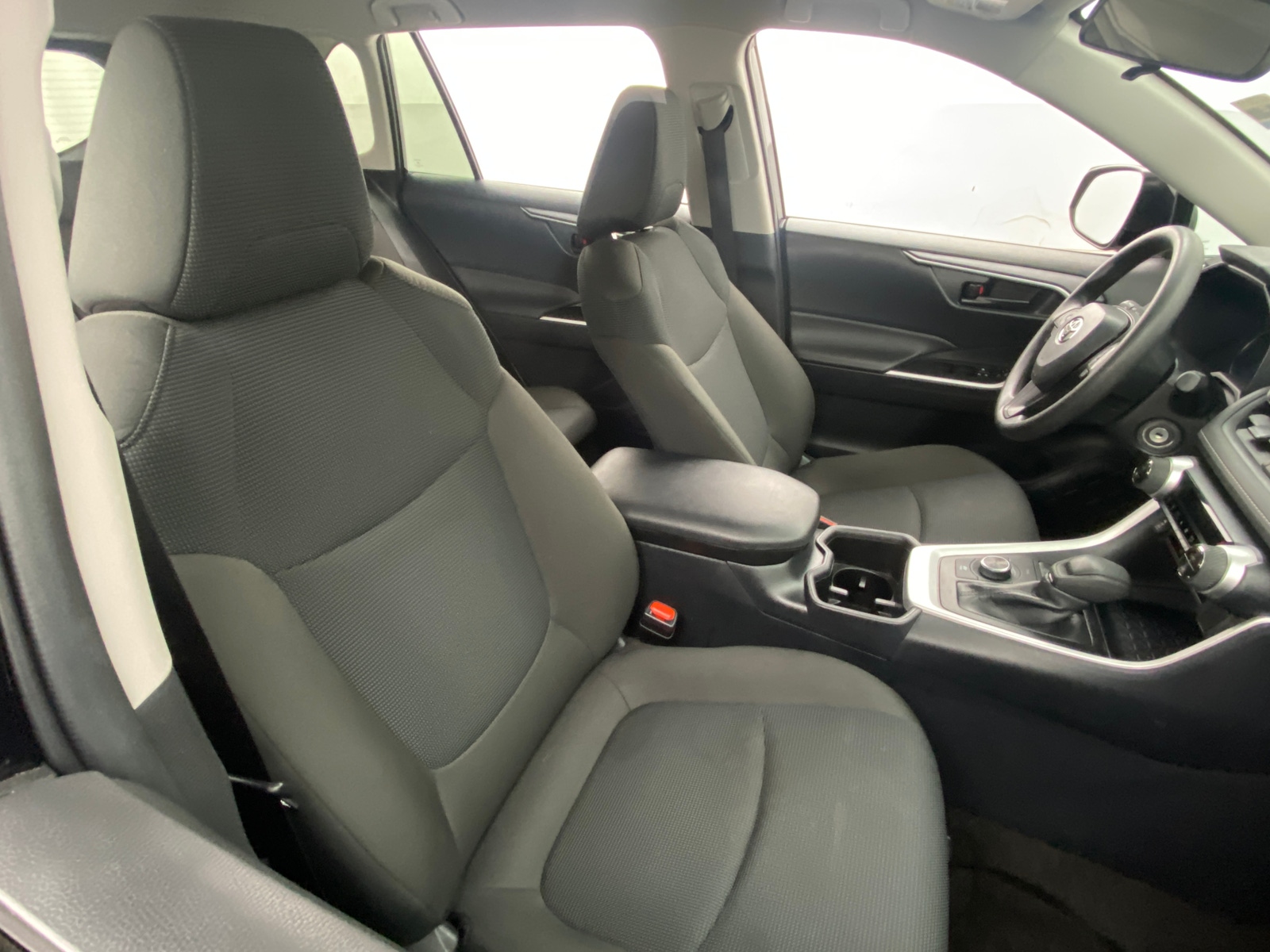 Thumbnail: 2025 Toyota RAV4 - 2