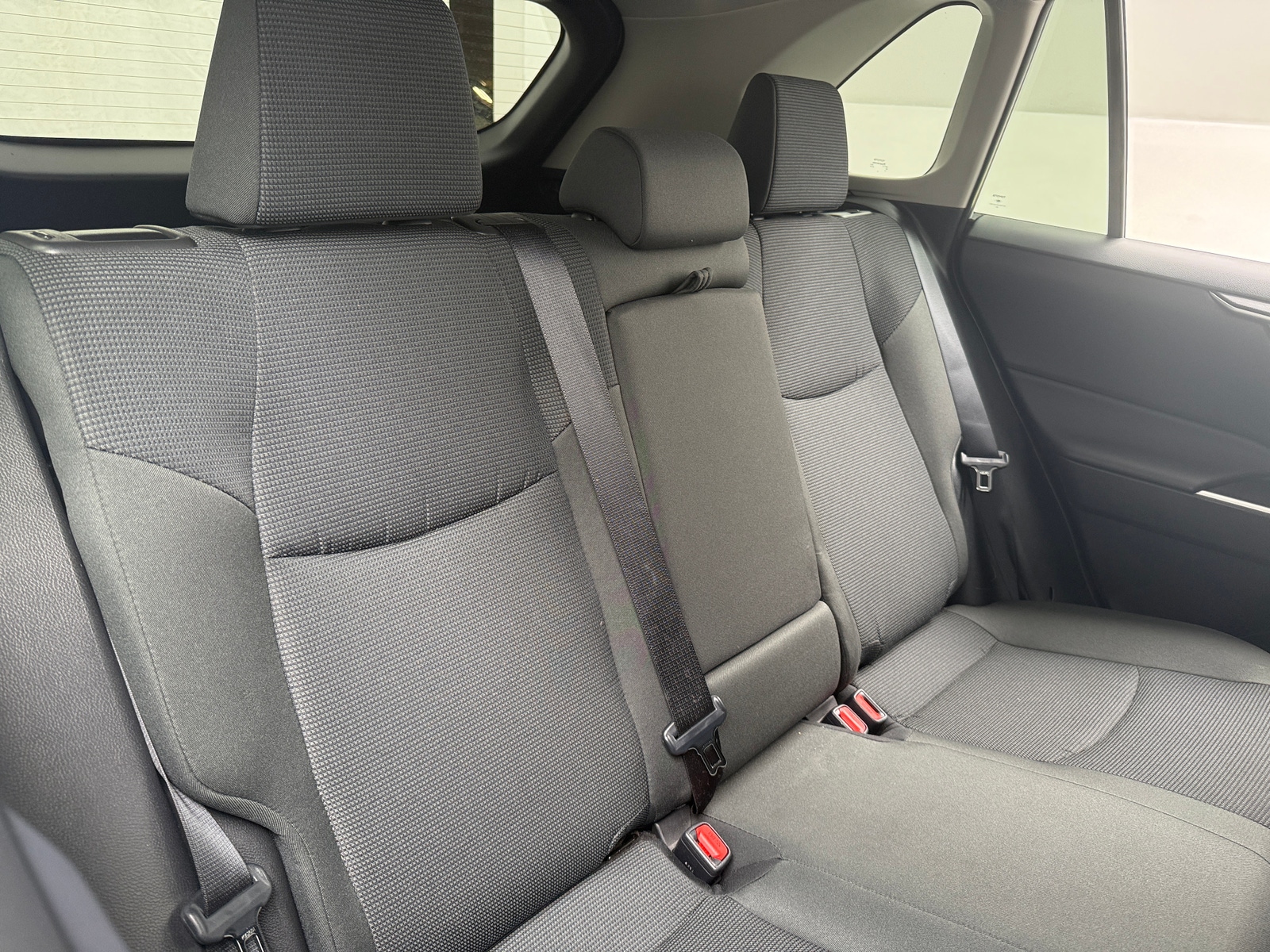 Thumbnail: 2025 Toyota RAV4 - 6