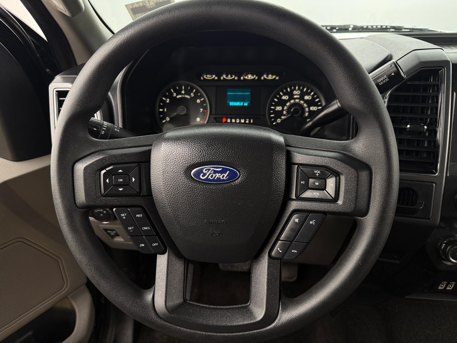 Thumbnail: 2019 Ford Econoline - 5