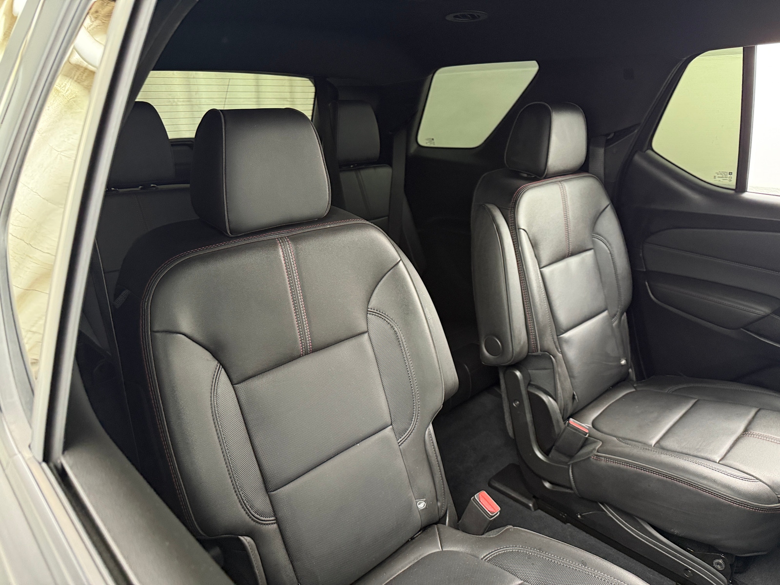 Thumbnail: 2023 Chevrolet Traverse - 5