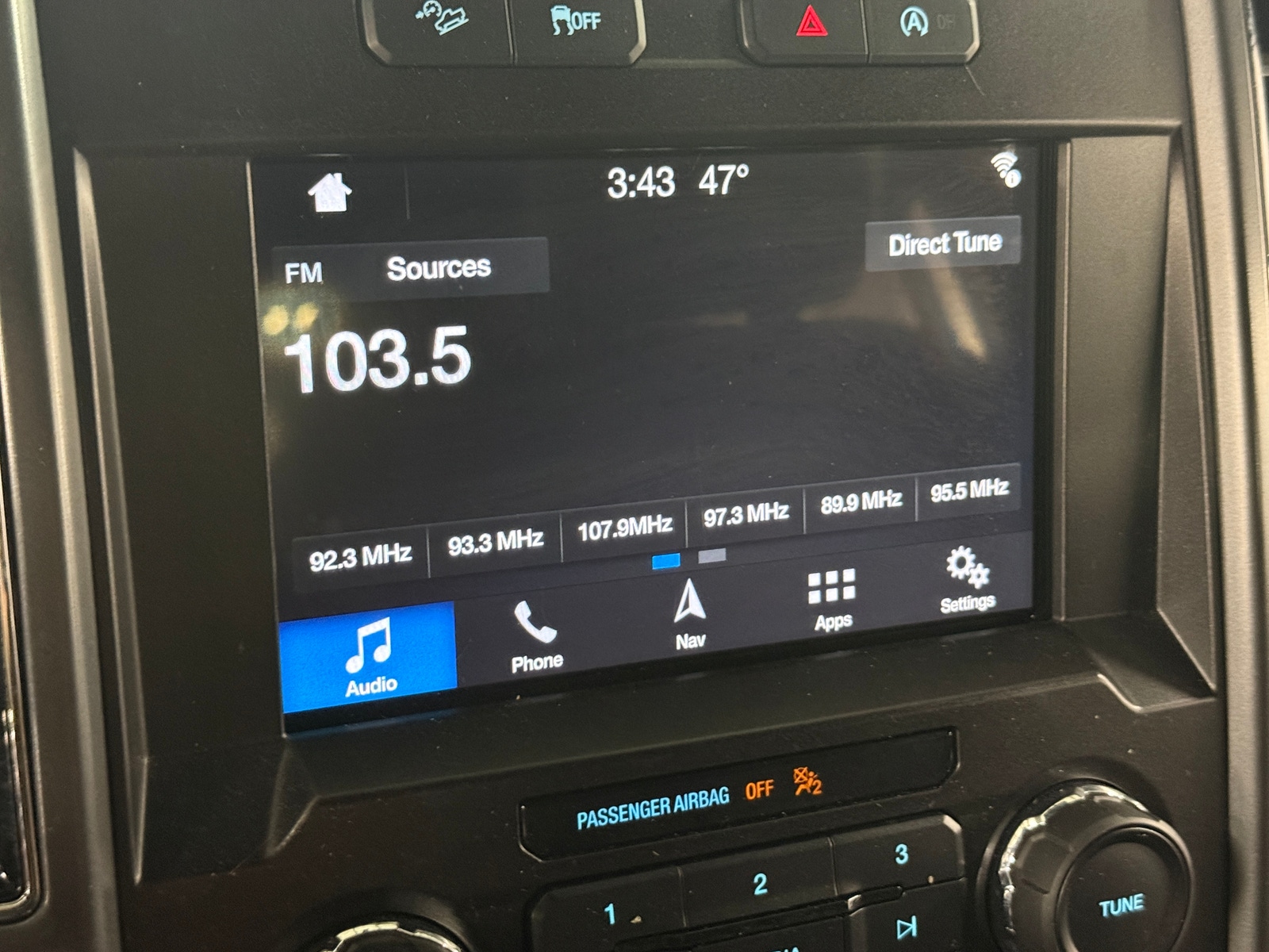 Thumbnail: 2019 Ford Econoline - 4