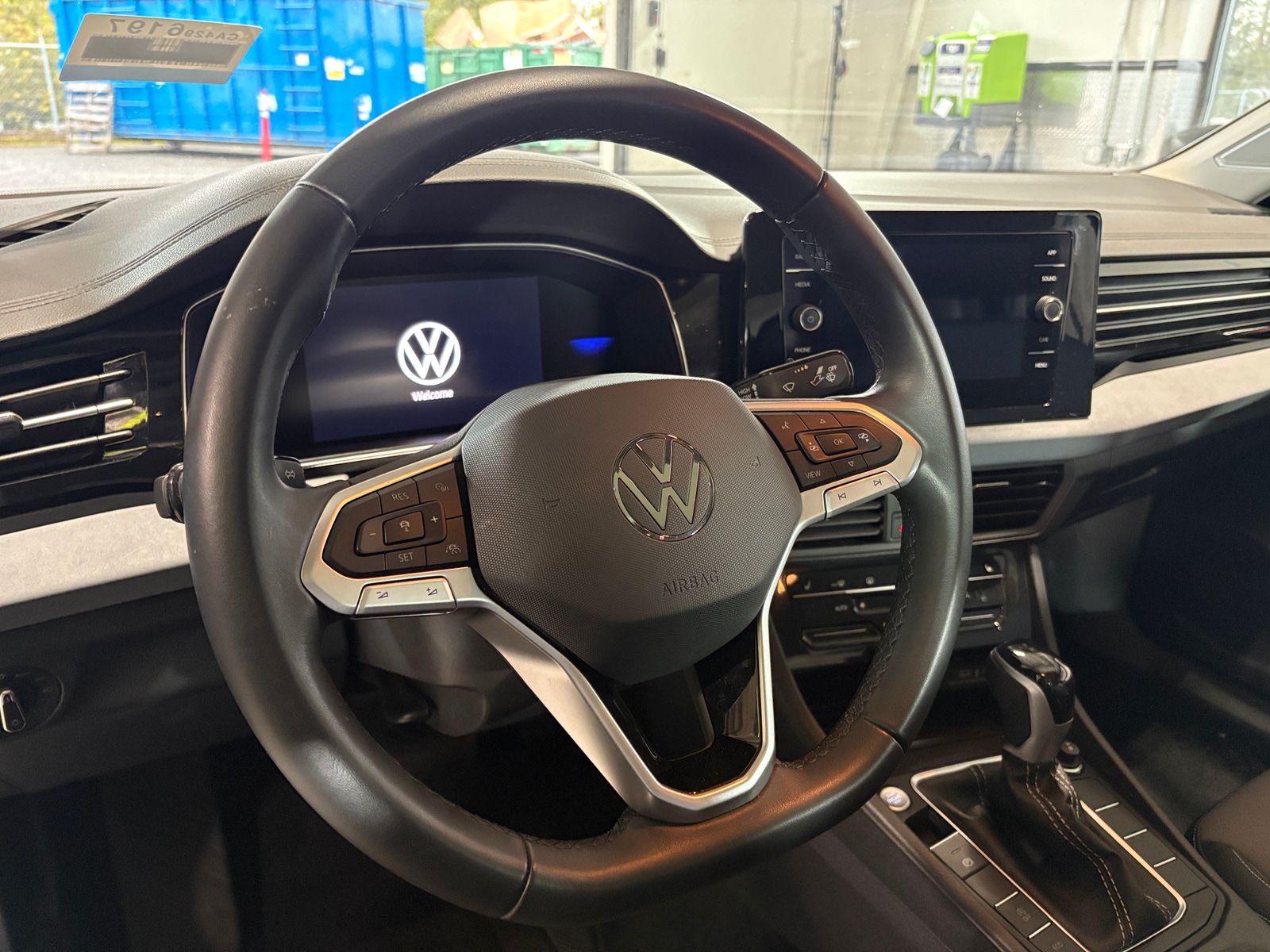 Thumbnail: 2025 Volkswagen Jetta - 4