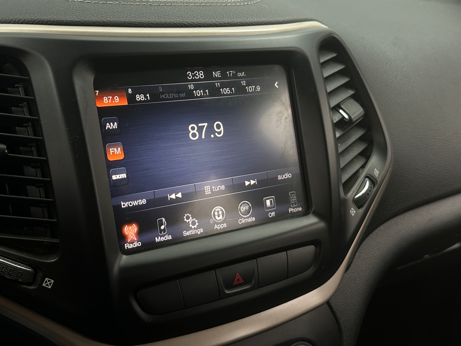 Thumbnail: 2014 Jeep Cherokee - 4