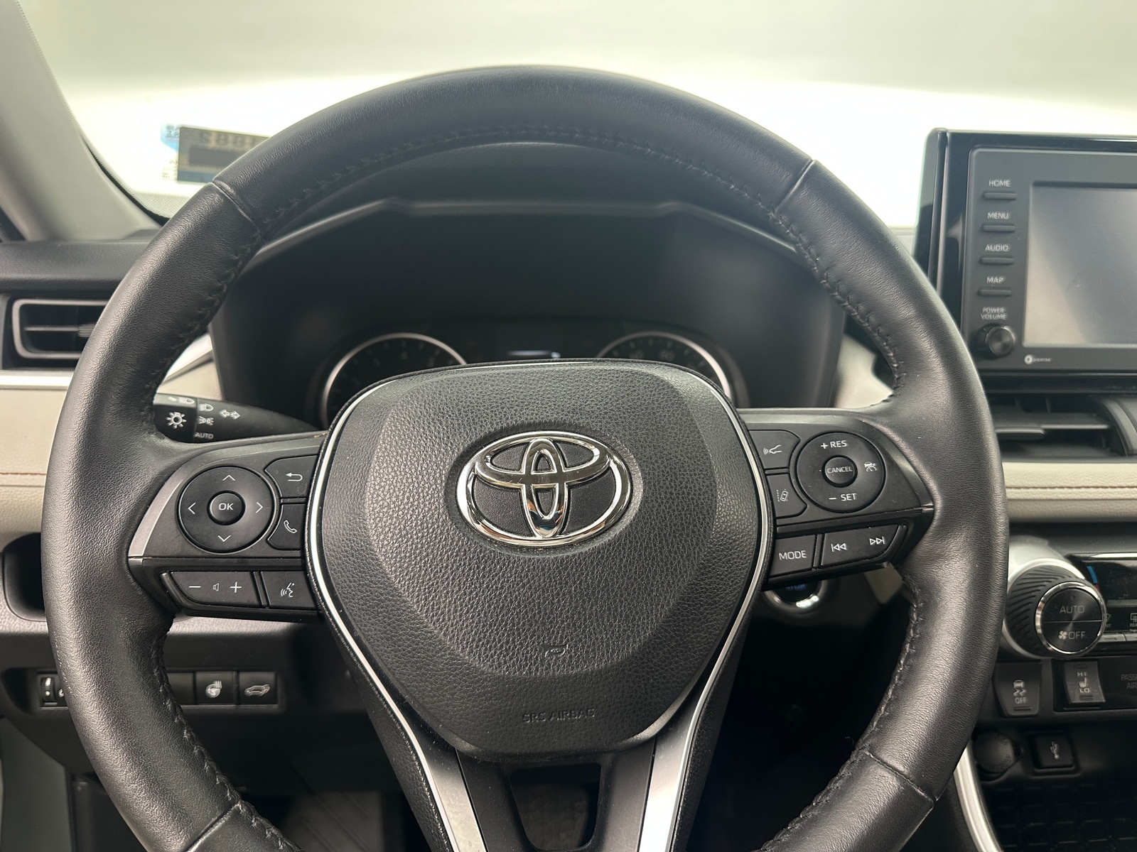 Thumbnail: 2022 Toyota RAV4 - 5