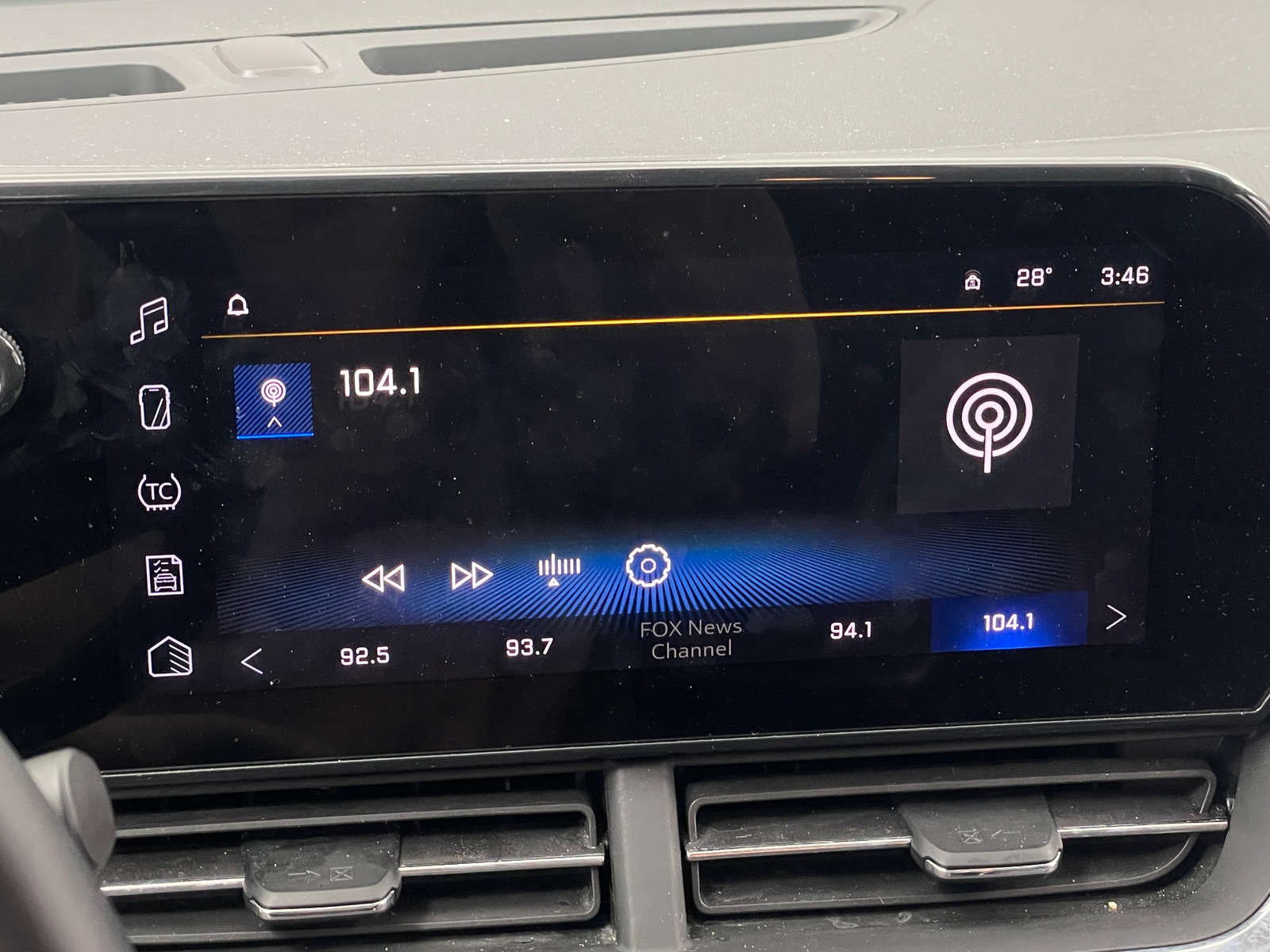 Thumbnail: 2025 Chevrolet Trax - 4