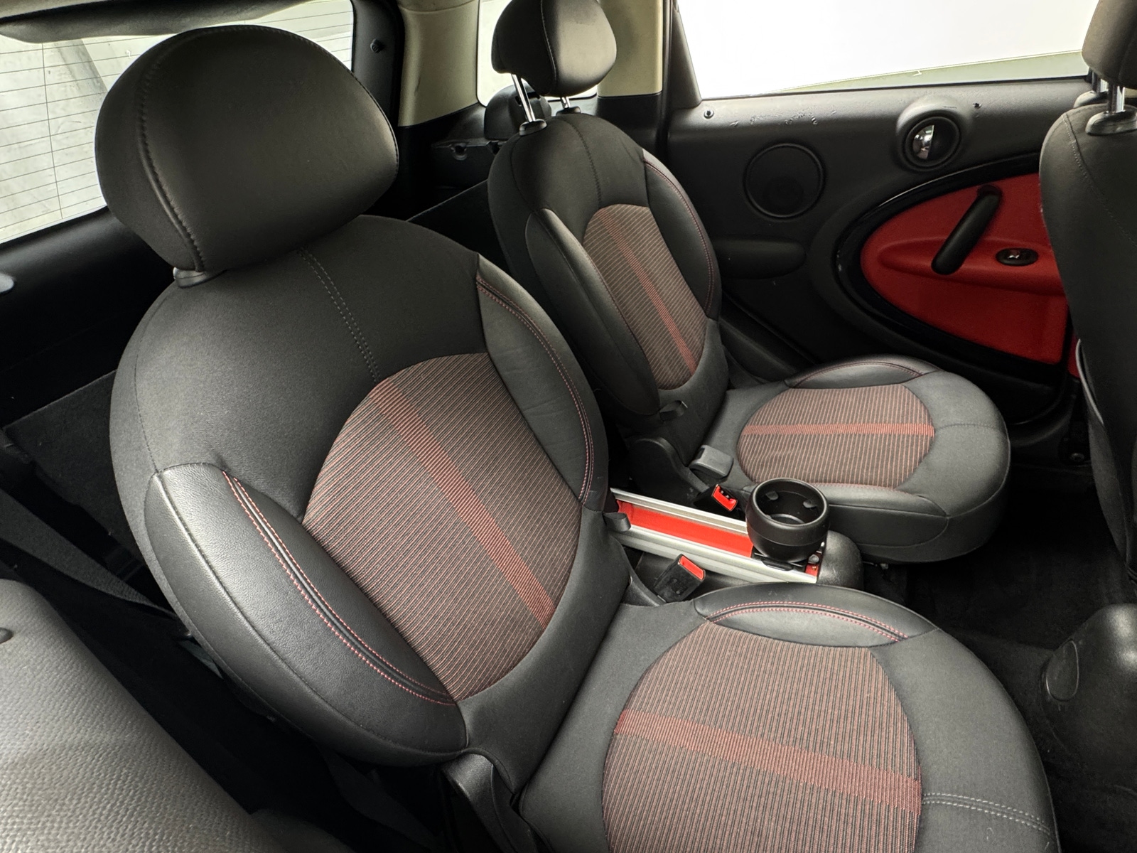 Thumbnail: 2013 MINI Cooper Countryman - 6