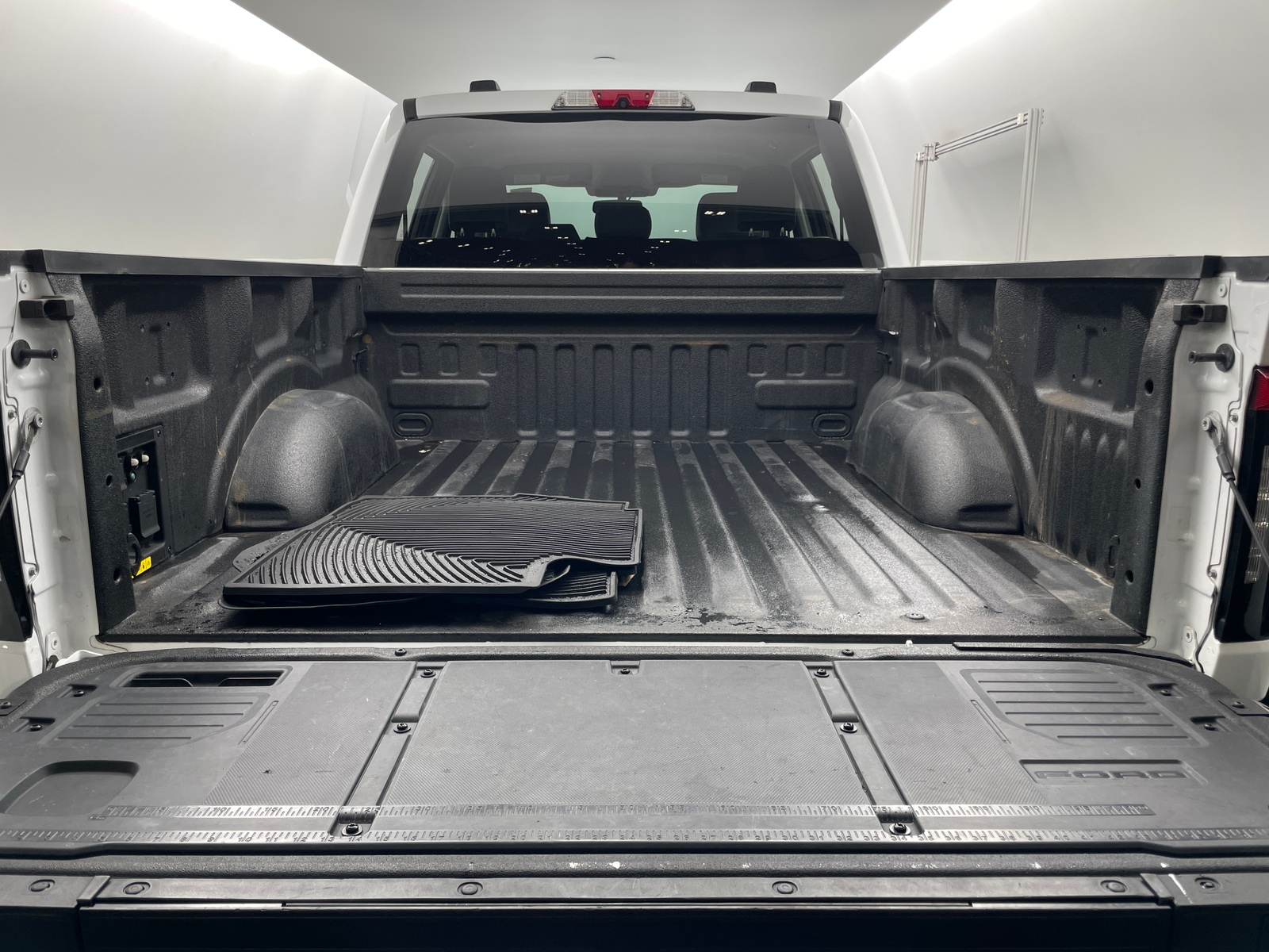 Thumbnail: 2022 Ford F-150 - 6