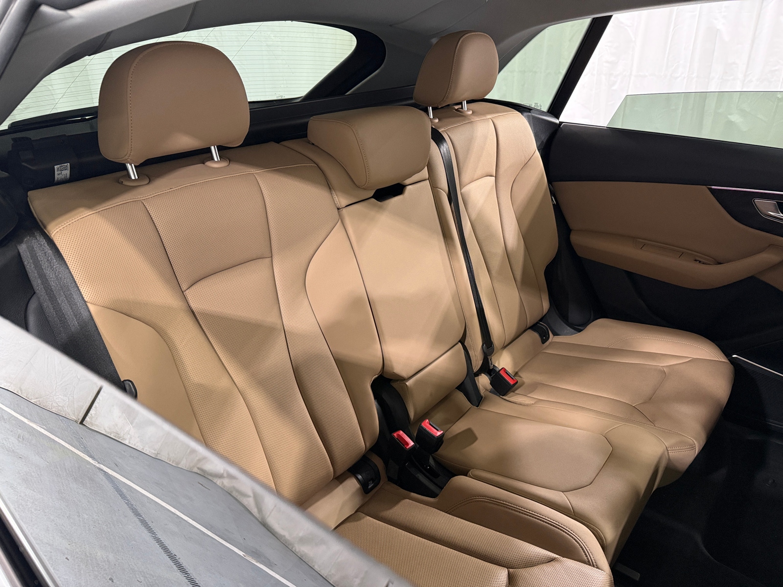 Thumbnail: 2019 Audi Q8 - 5