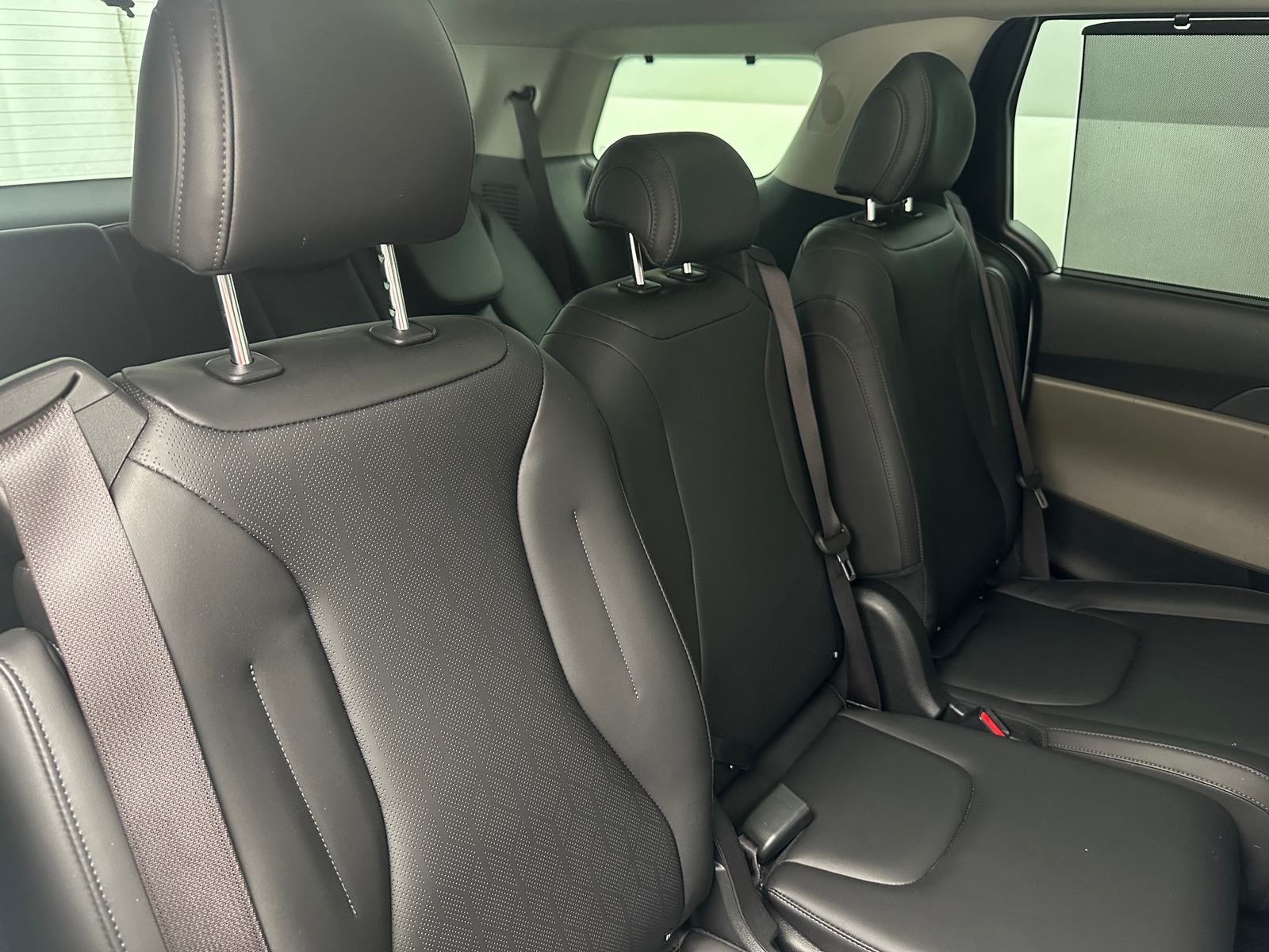 Thumbnail: 2025 Kia Carnival - 6