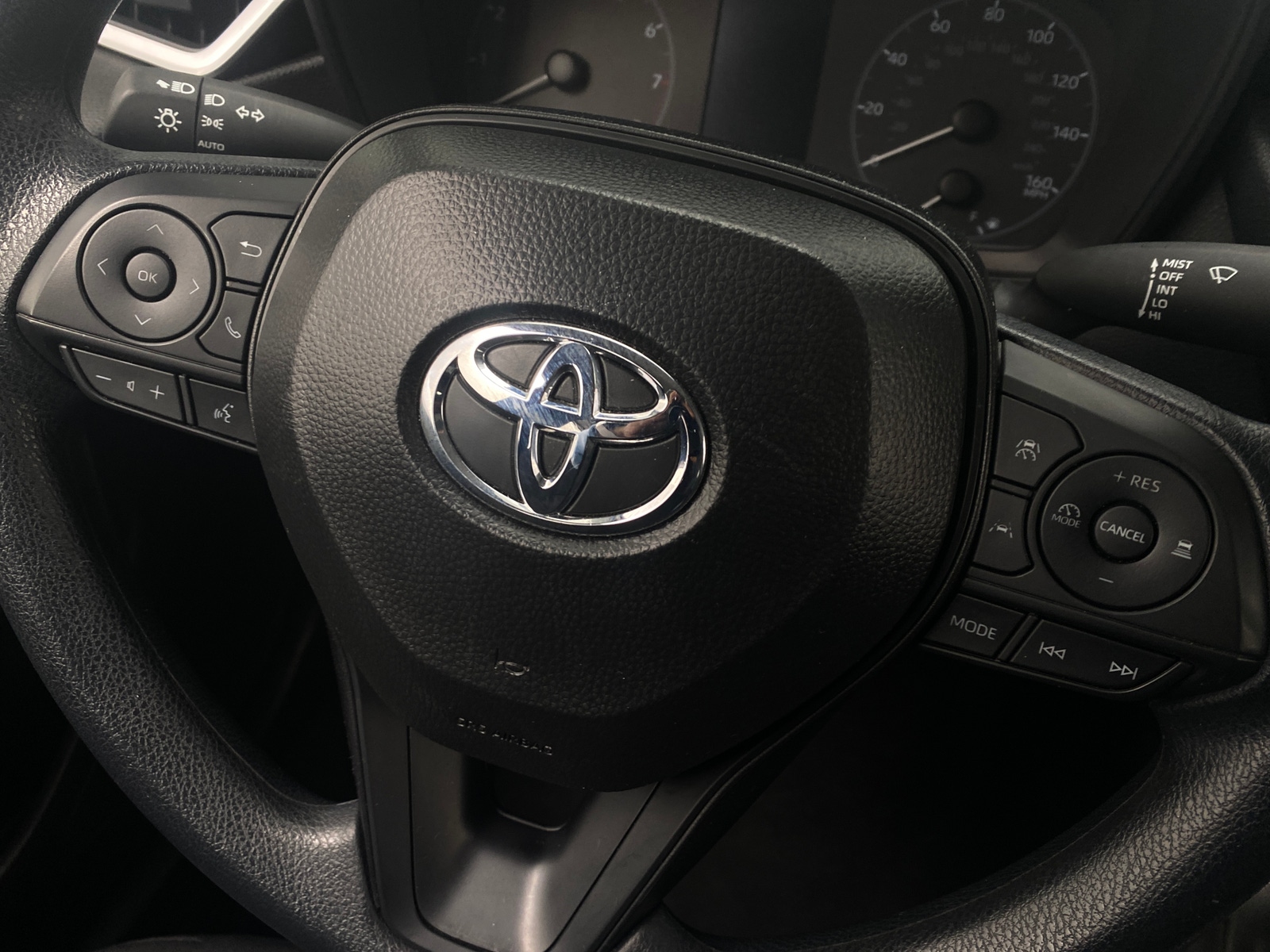 Thumbnail: 2025 Toyota Corolla - 5