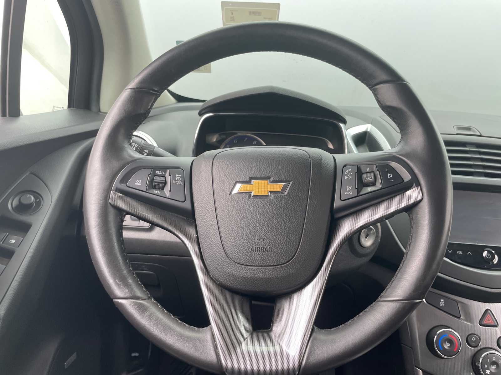 Thumbnail: 2016 Chevrolet Trax - 4