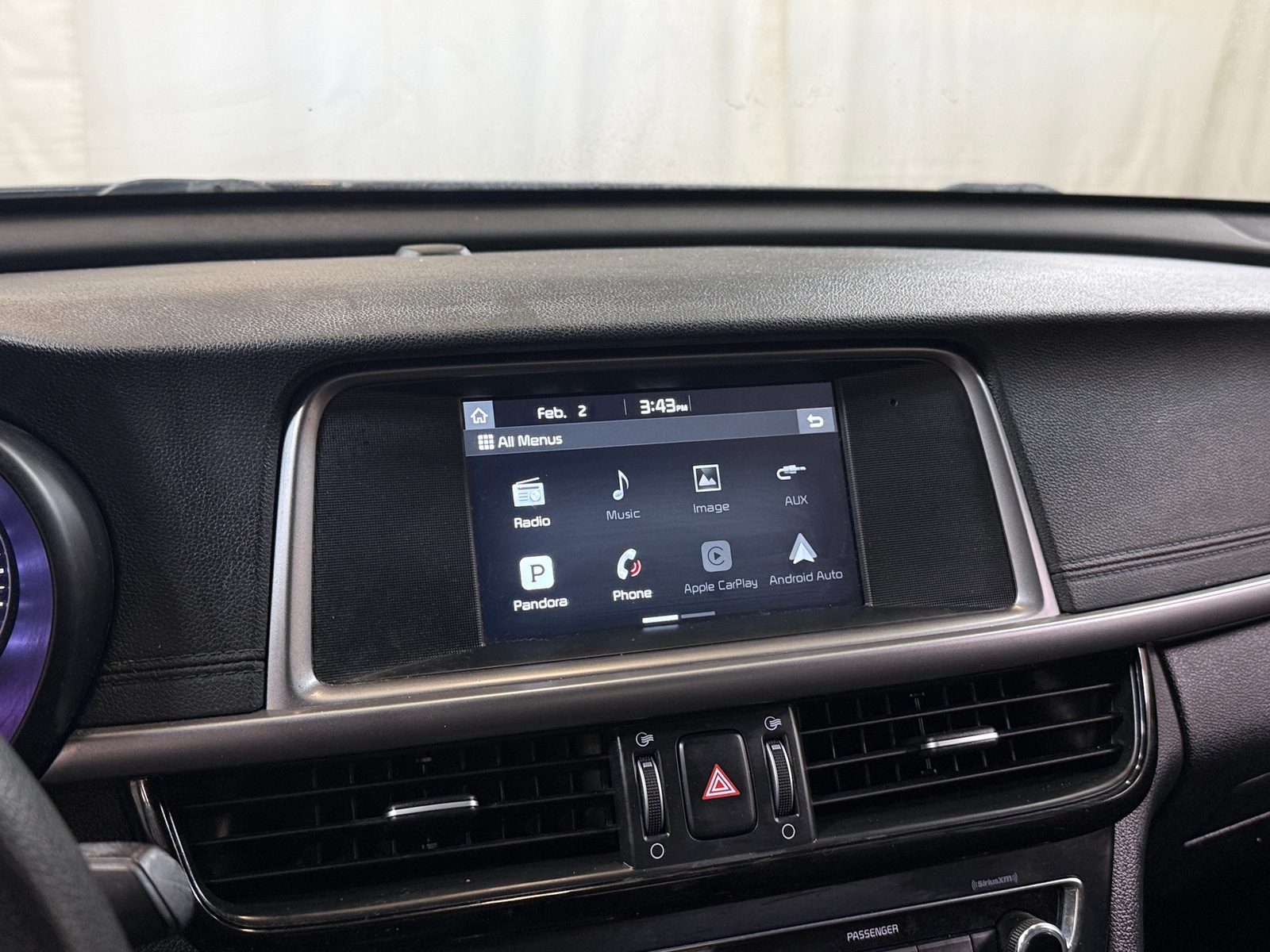 Thumbnail: 2018 Kia Optima - 4