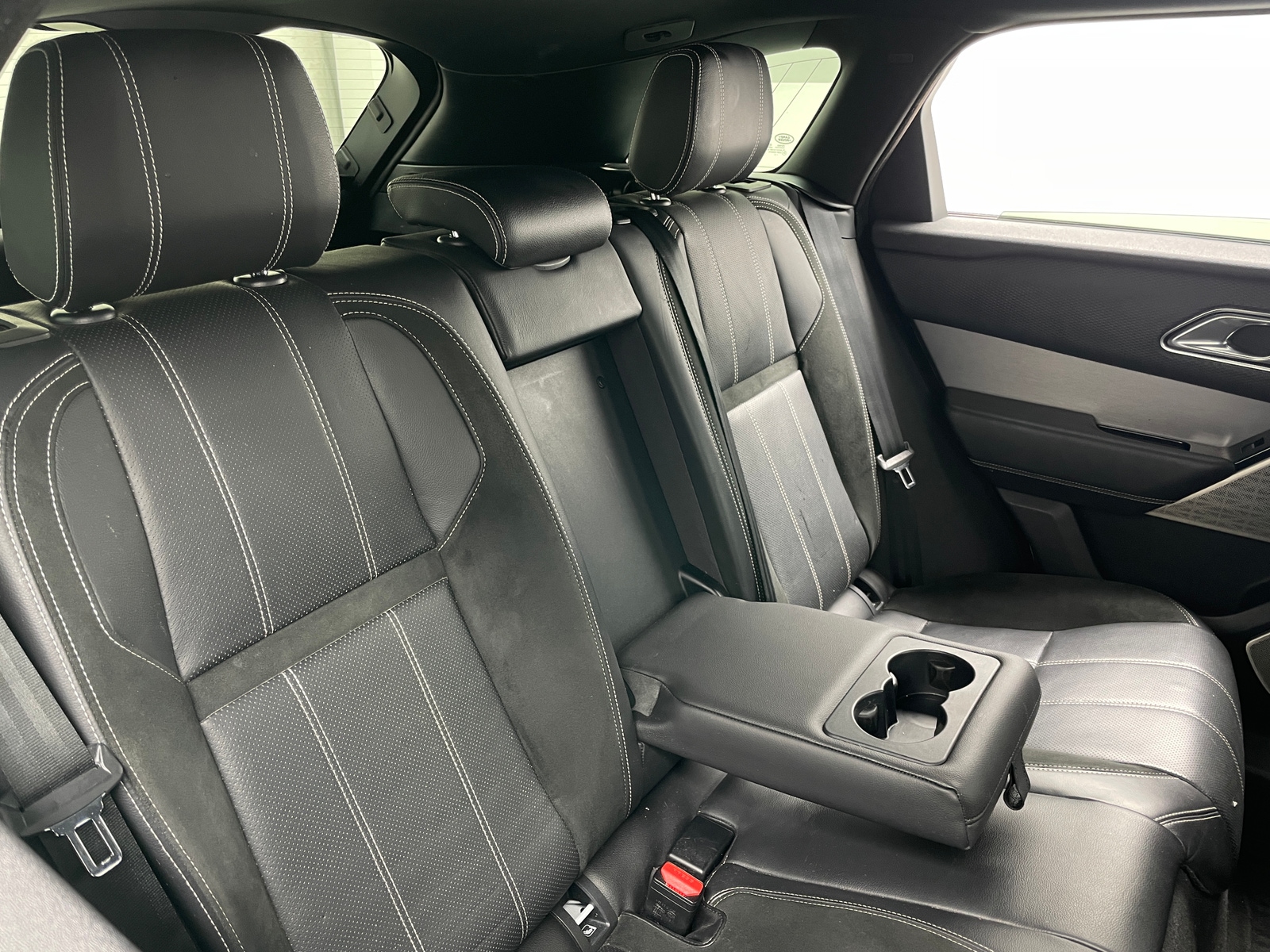 Thumbnail: 2018 Land Rover Range Rover Velar - 5