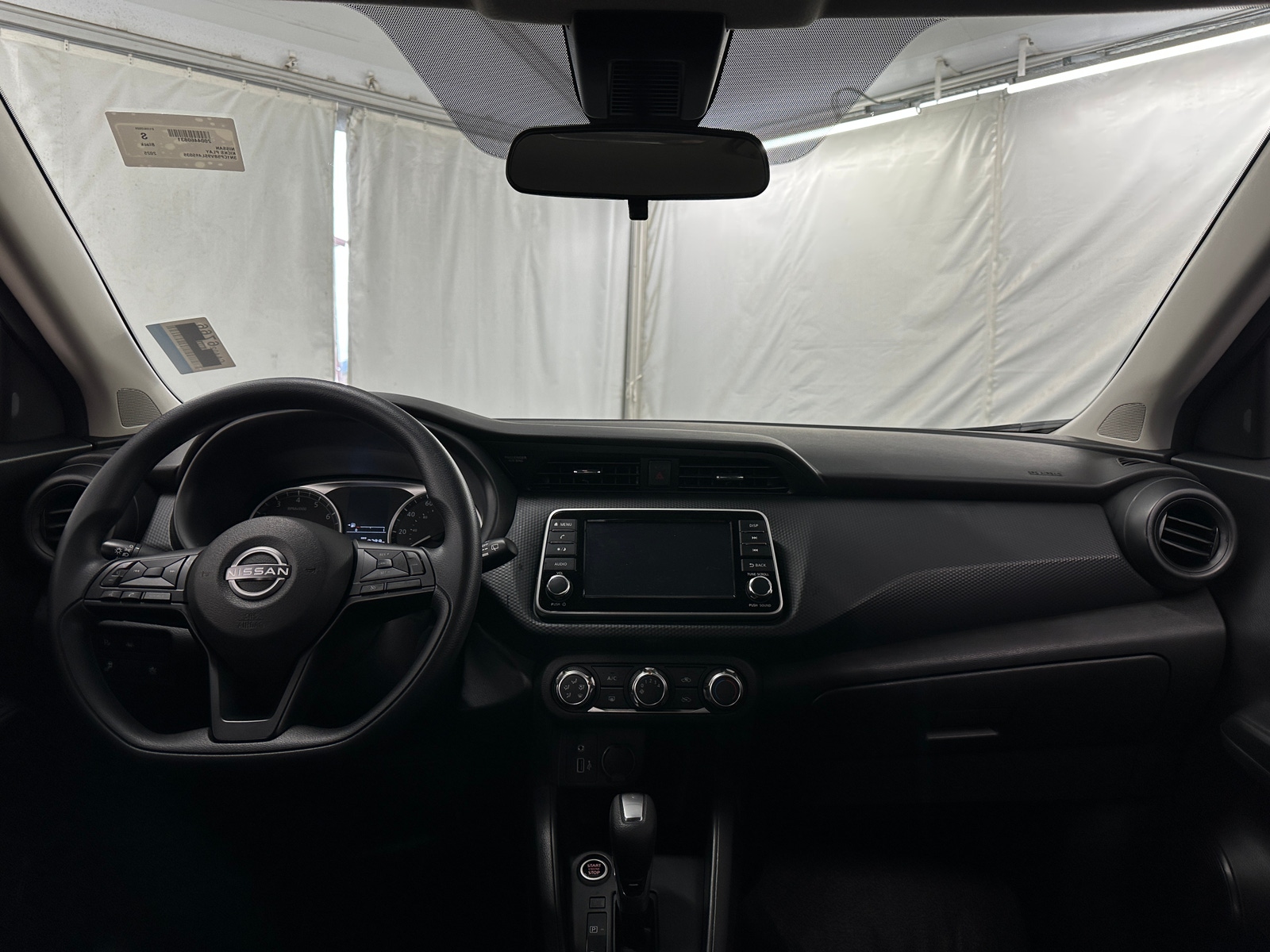 Thumbnail: 2025 Nissan Kicks - 3