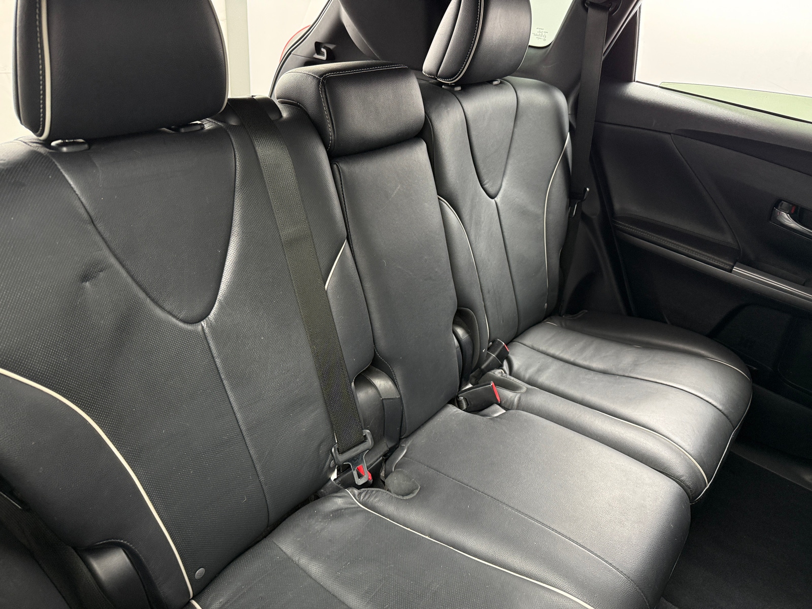 Thumbnail: 2015 Toyota Venza - 5