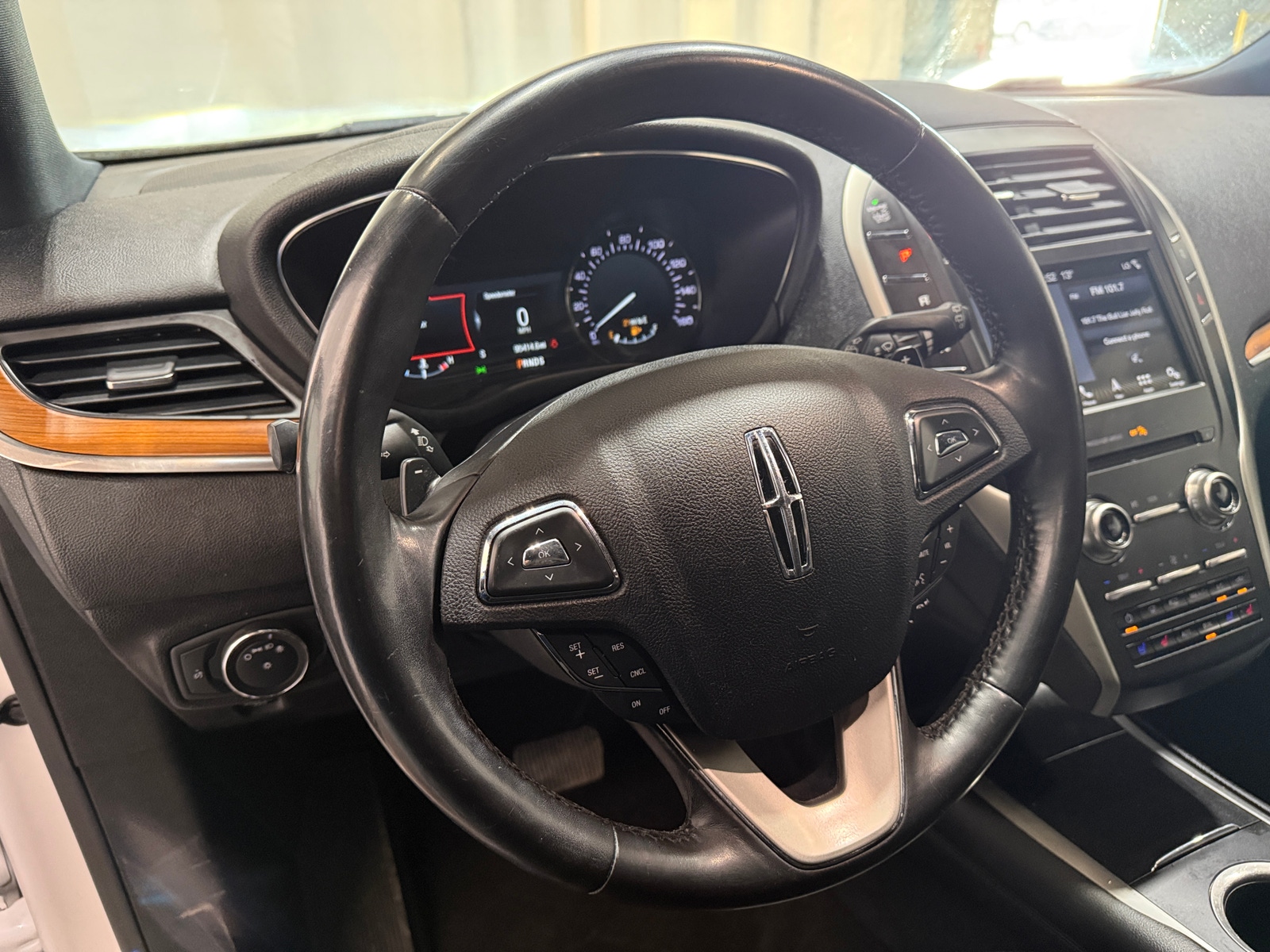 Thumbnail: 2019 Lincoln MKC - 4