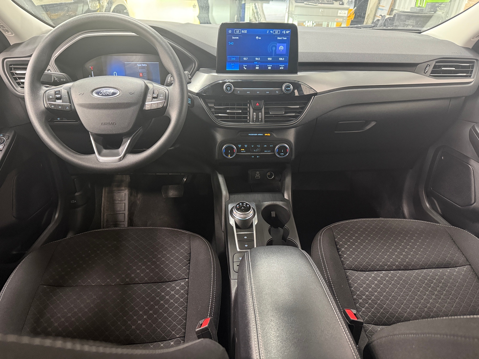 Thumbnail: 2025 Ford Escape - 3