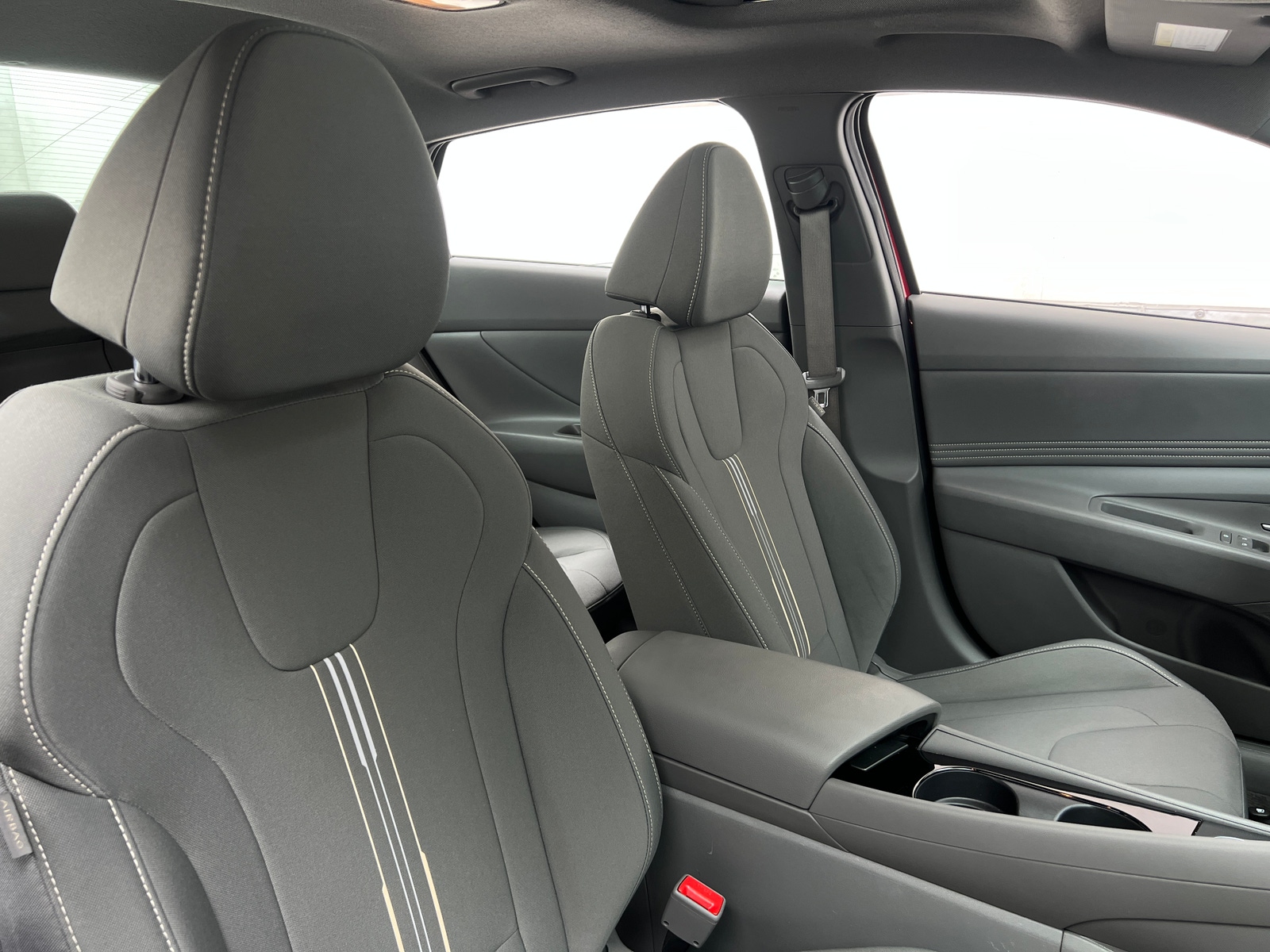 Thumbnail: 2025 Hyundai Elantra - 2