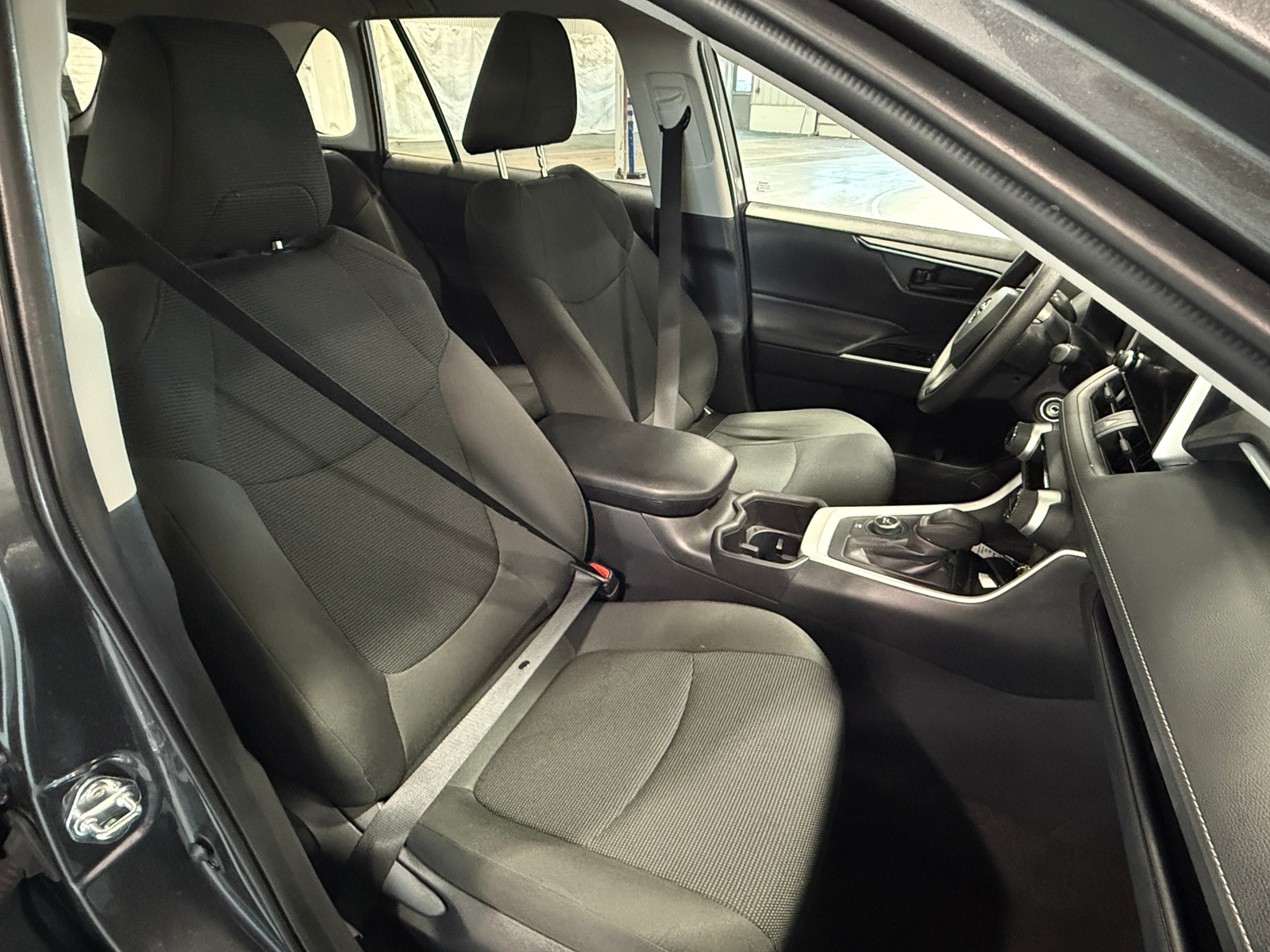 Thumbnail: 2025 Toyota RAV4 - 2