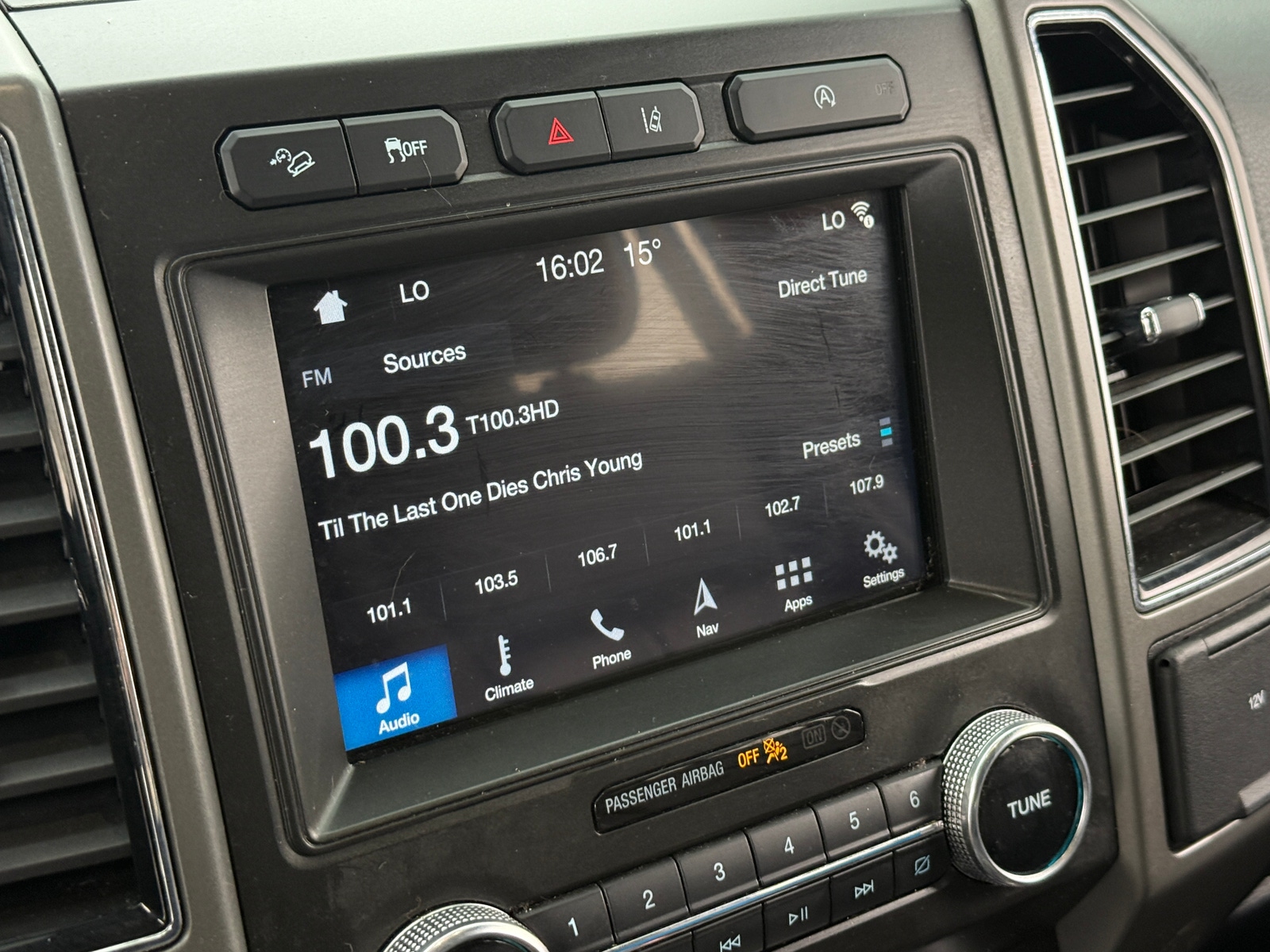 Thumbnail: 2019 Ford Expedition - 3