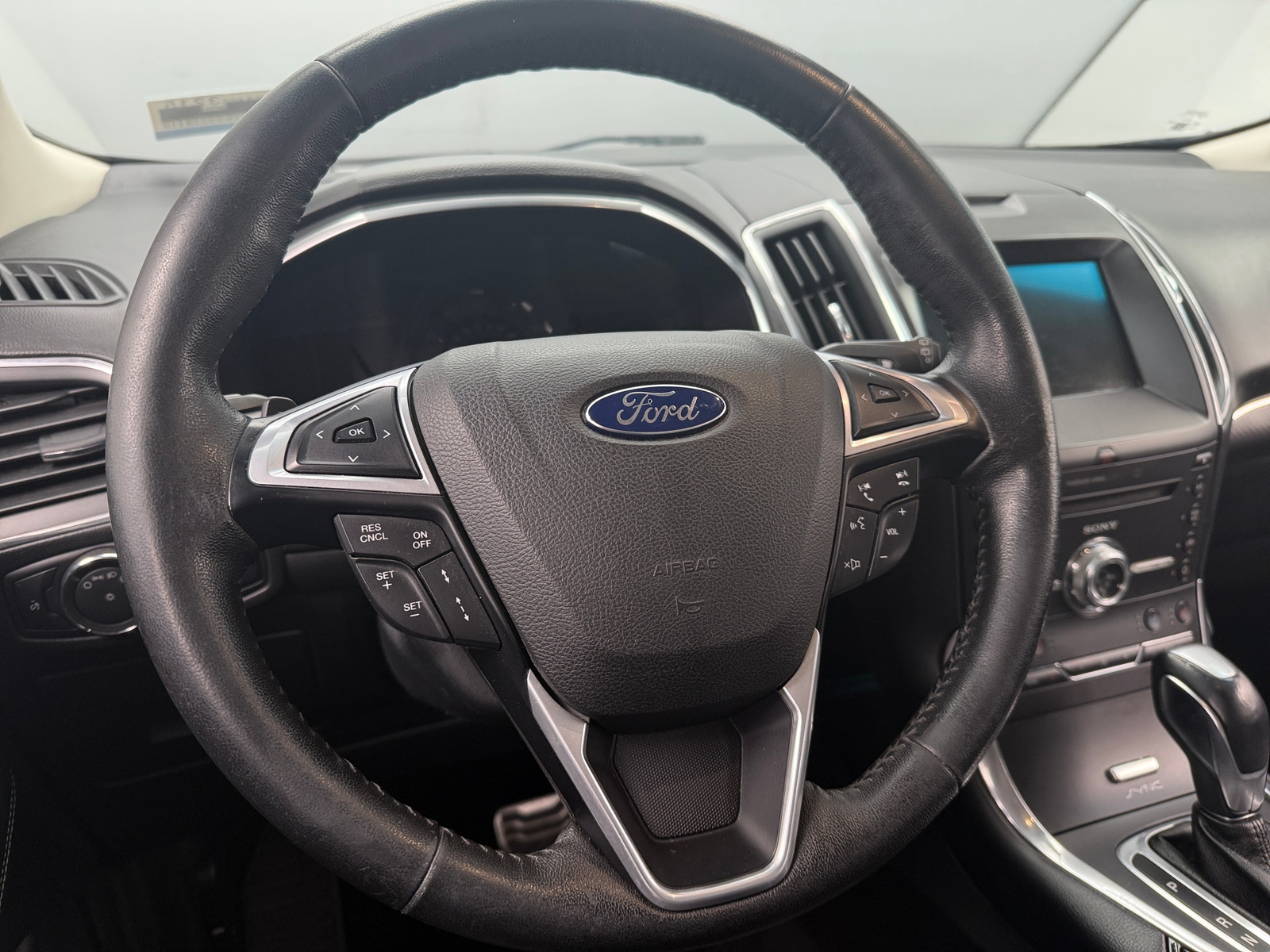 Thumbnail: 2017 Ford Edge - 4