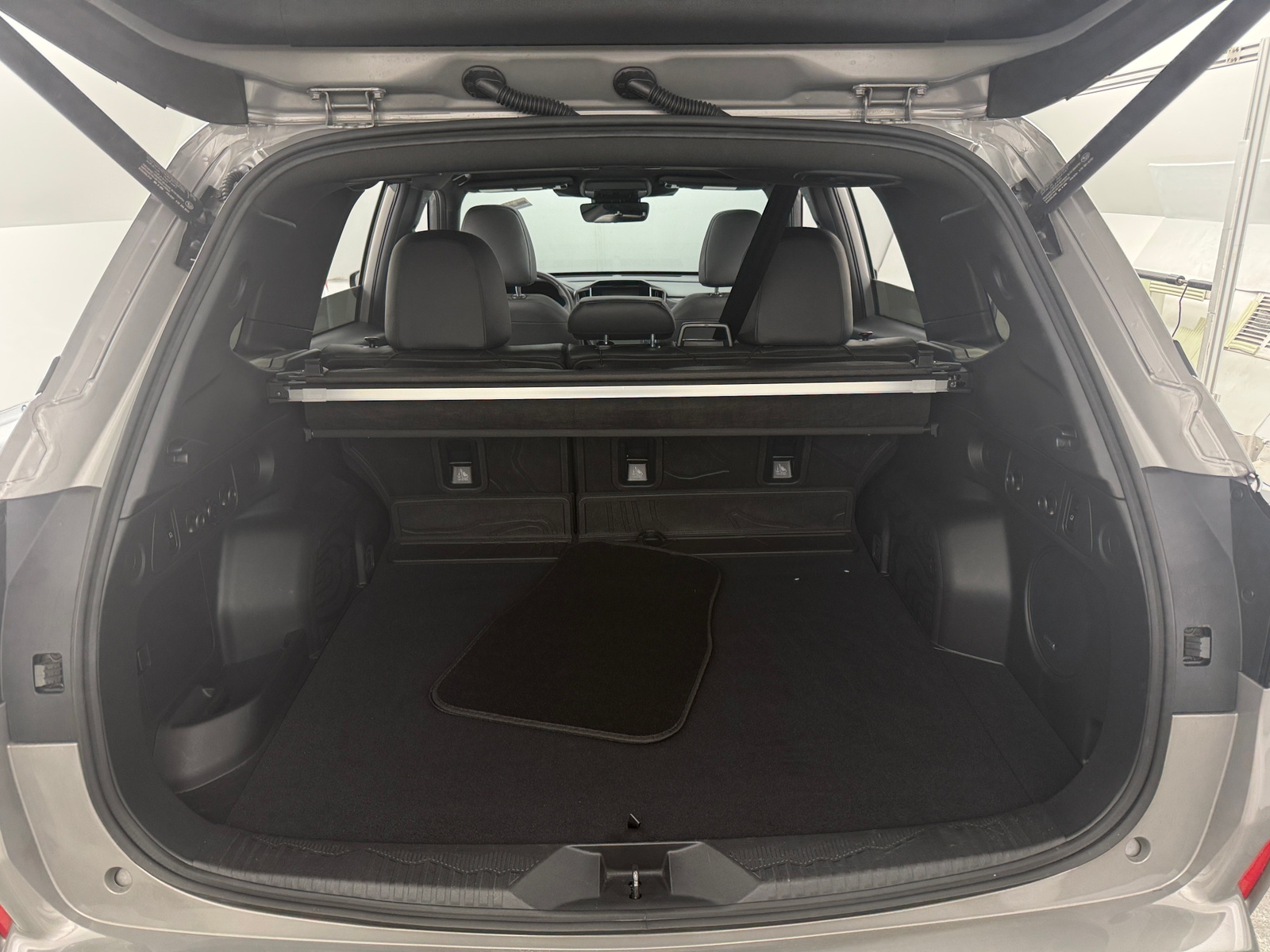 Thumbnail: 2025 Subaru Forester - 6