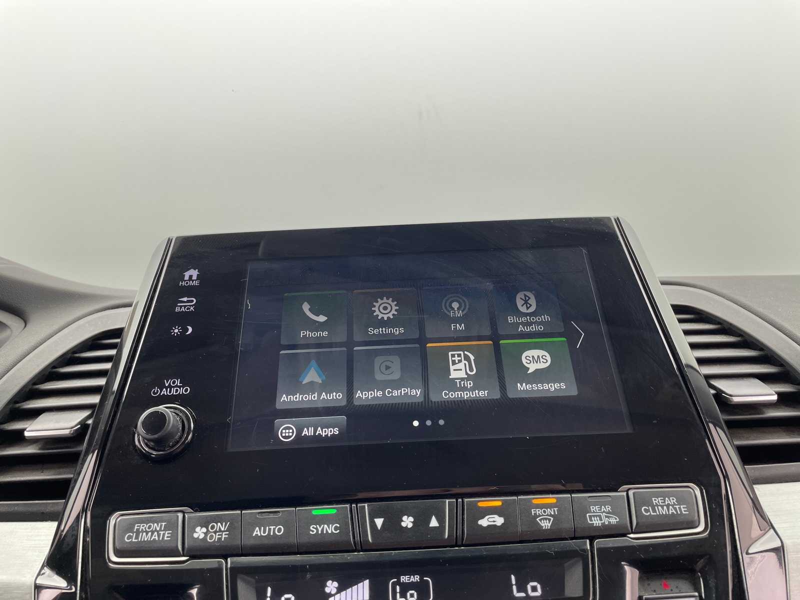 Thumbnail: 2018 Honda Odyssey - 4