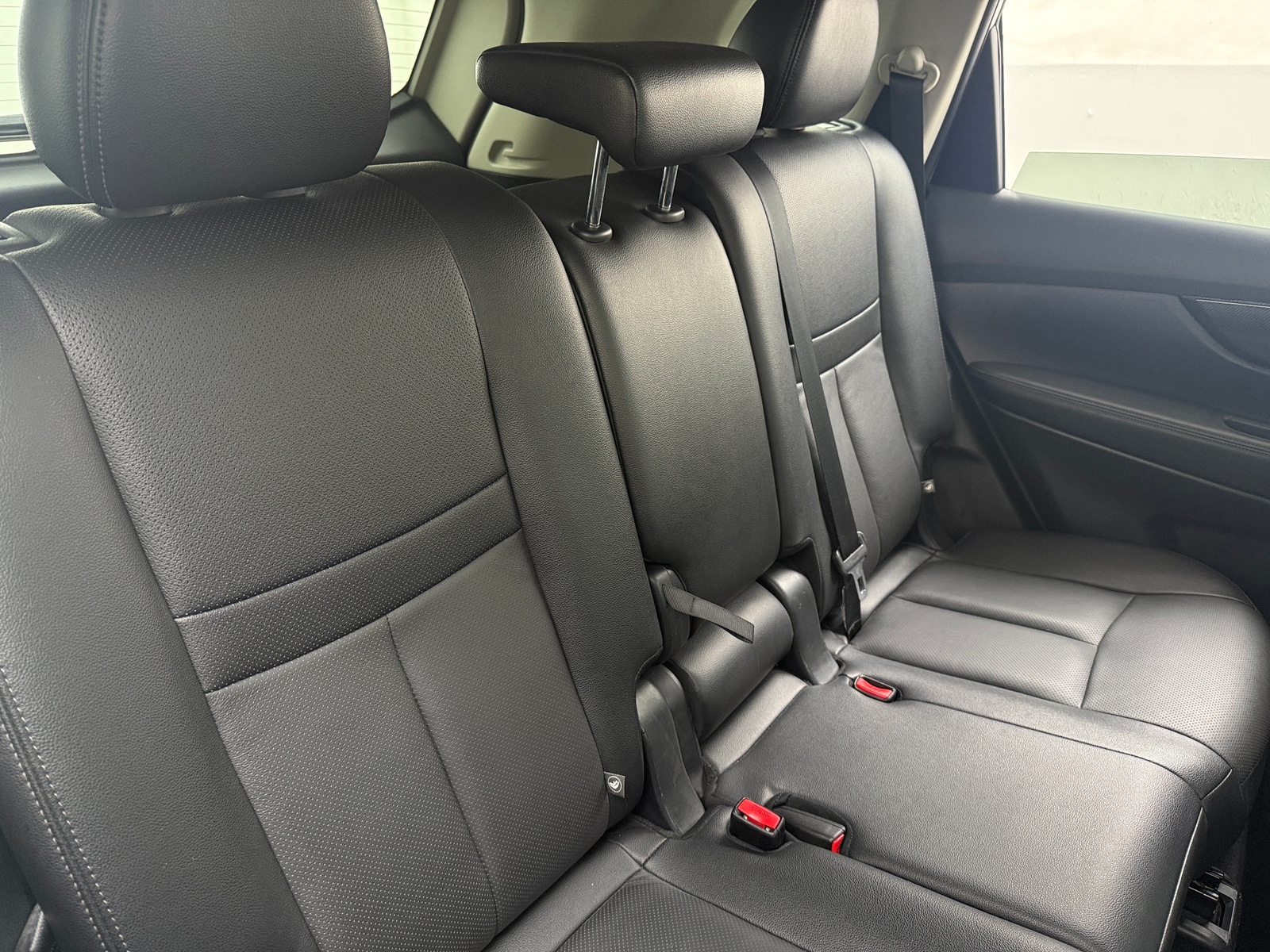 Thumbnail: 2017 Nissan Rogue - 5