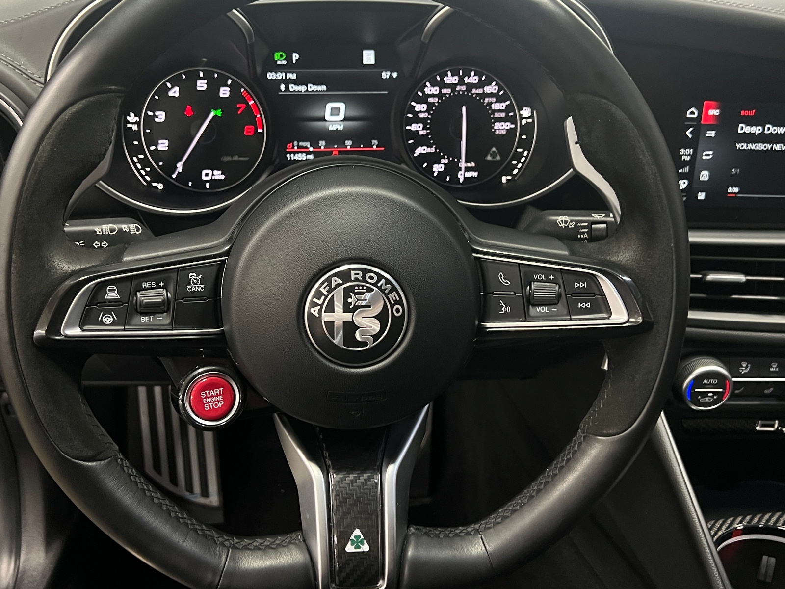 Thumbnail: 2023 Alfa Romeo Giulia - 4