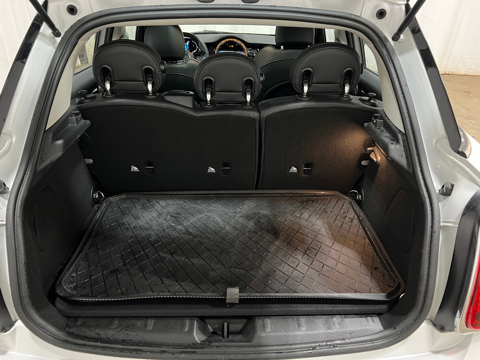 Thumbnail: 2023 MINI Cooper Hardtop - 6